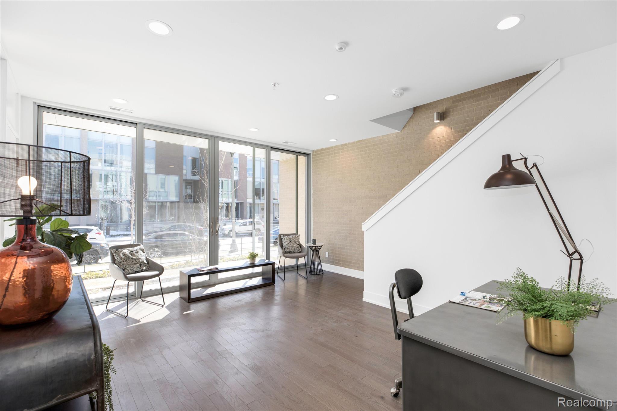 233 Alfred Street
