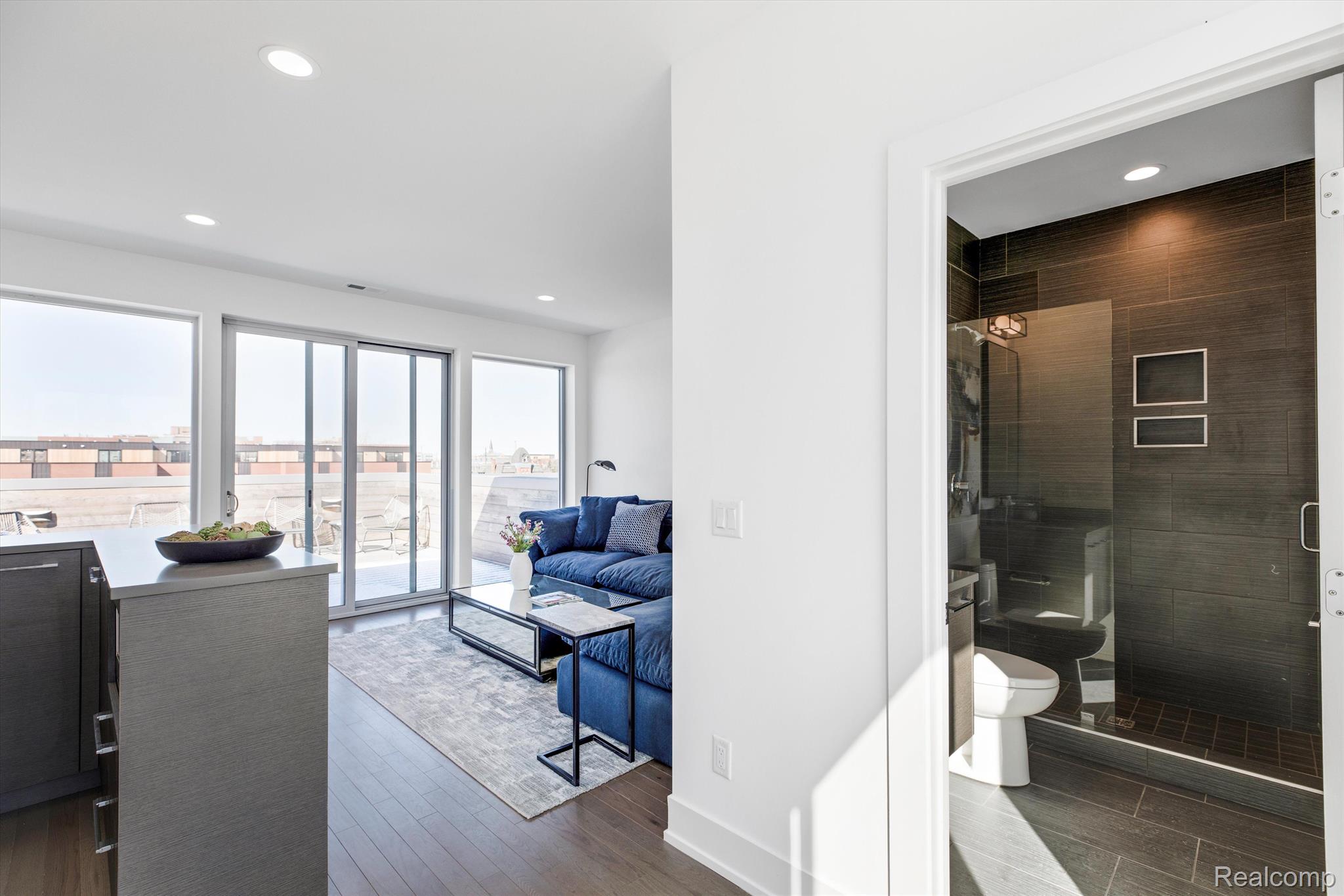 233 Alfred Street