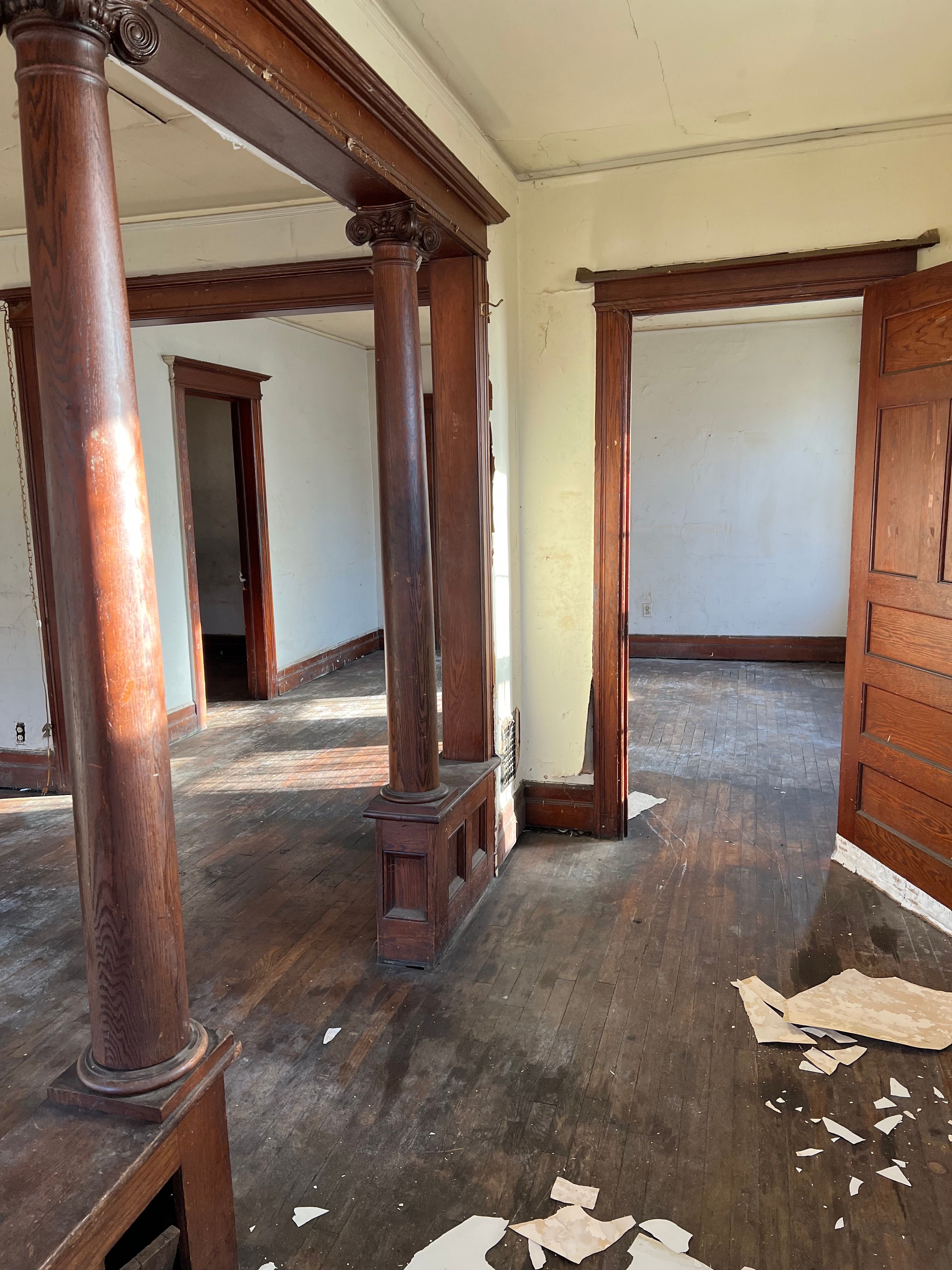 2462 TOWNSEND Street