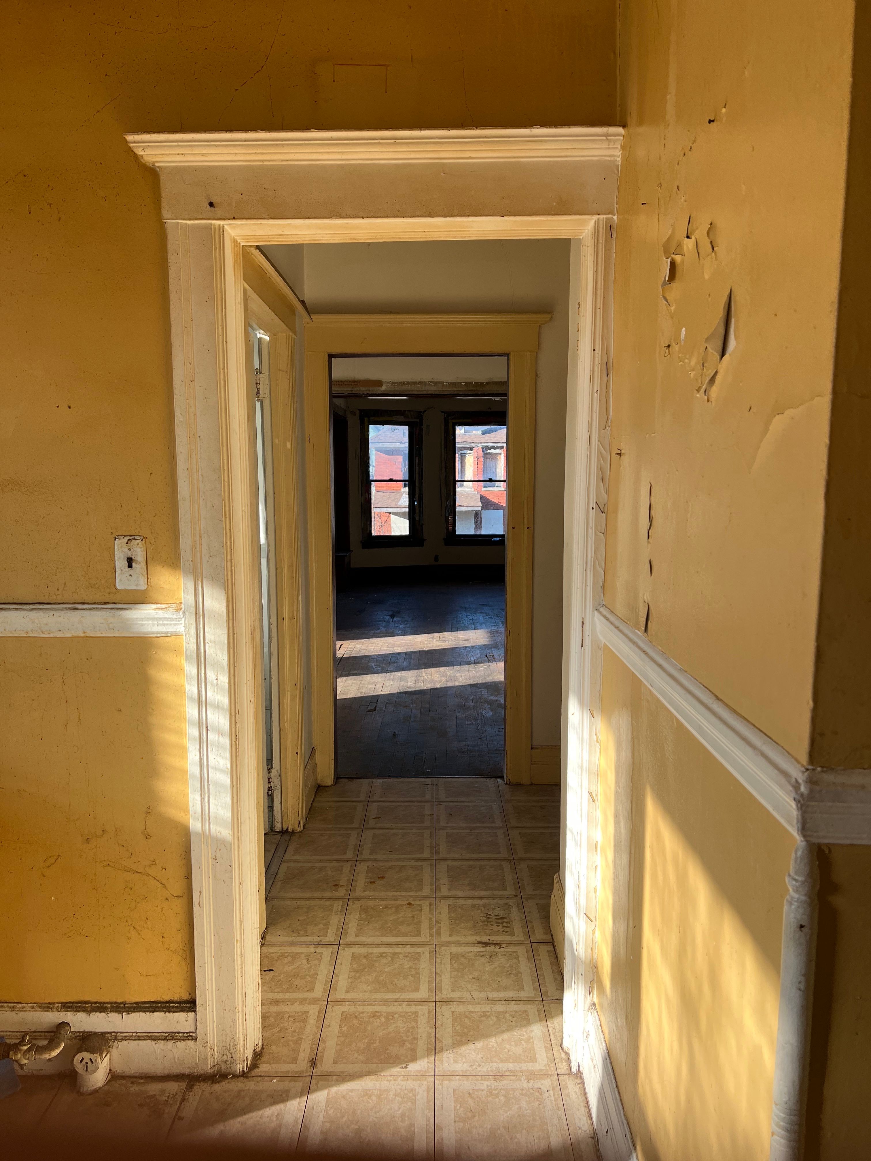 2462 TOWNSEND Street