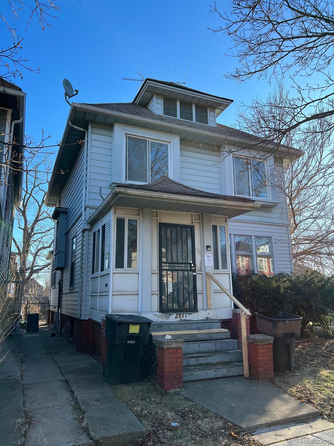 2518 SHERIDAN Street