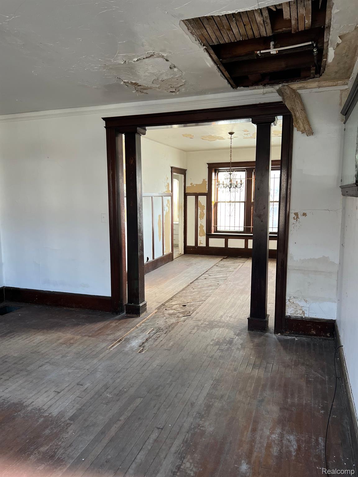 2518 SHERIDAN Street