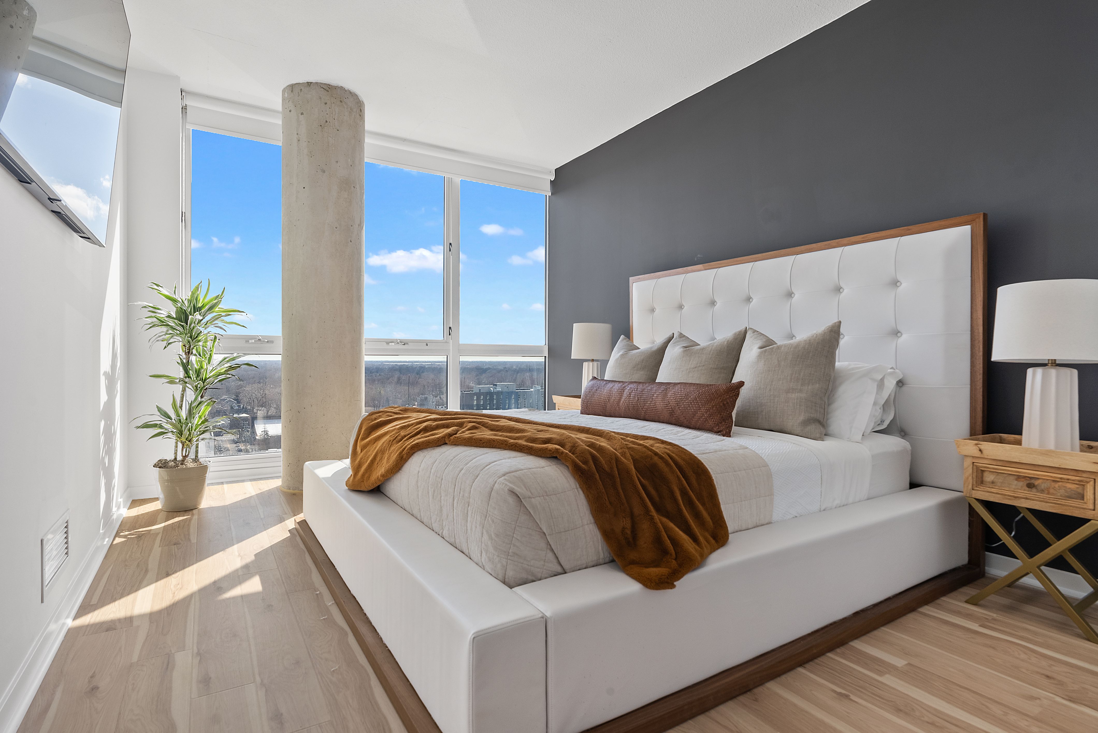 432 S WASHINGTON Avenue Unit: 1602