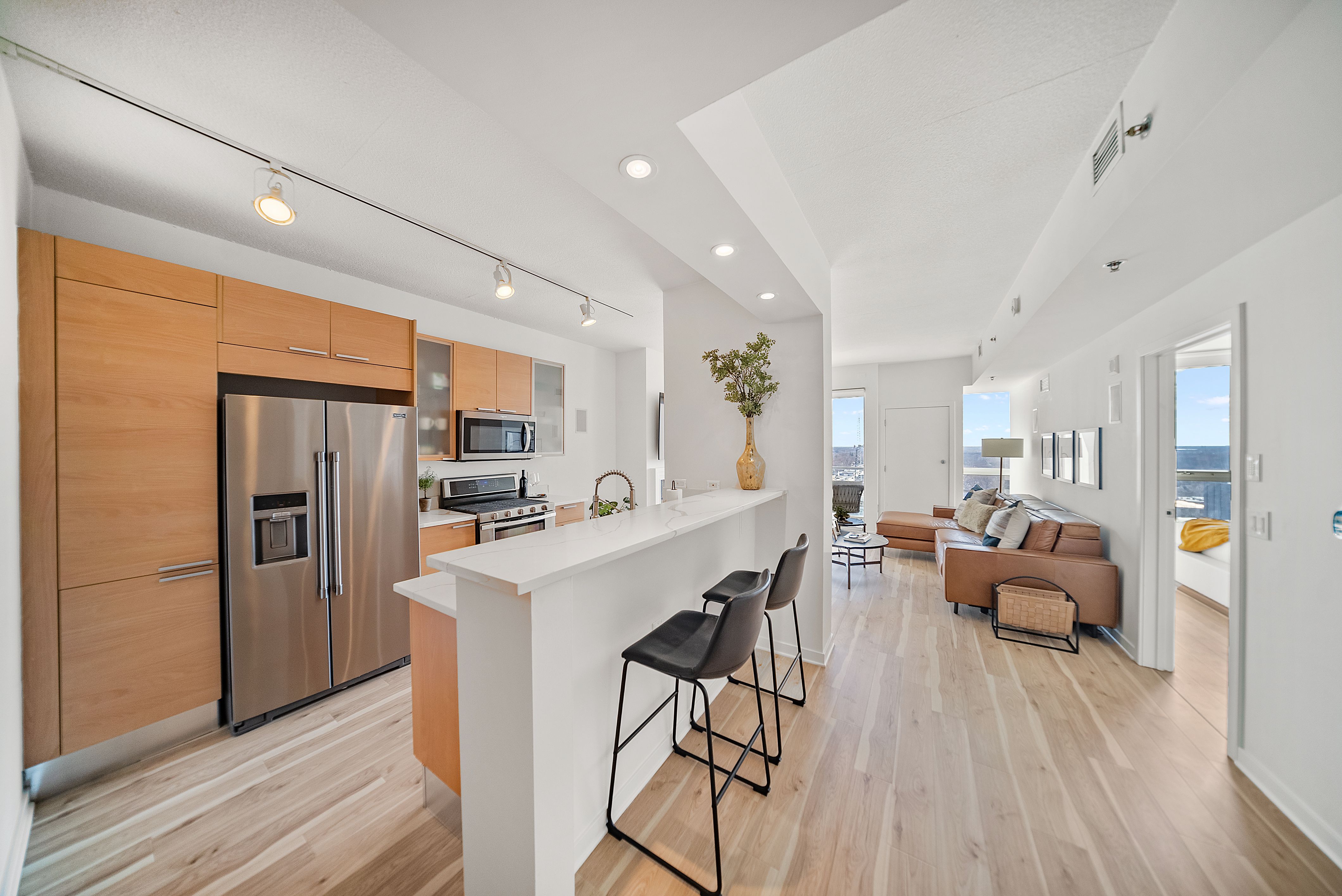 432 S WASHINGTON Avenue Unit: 1602