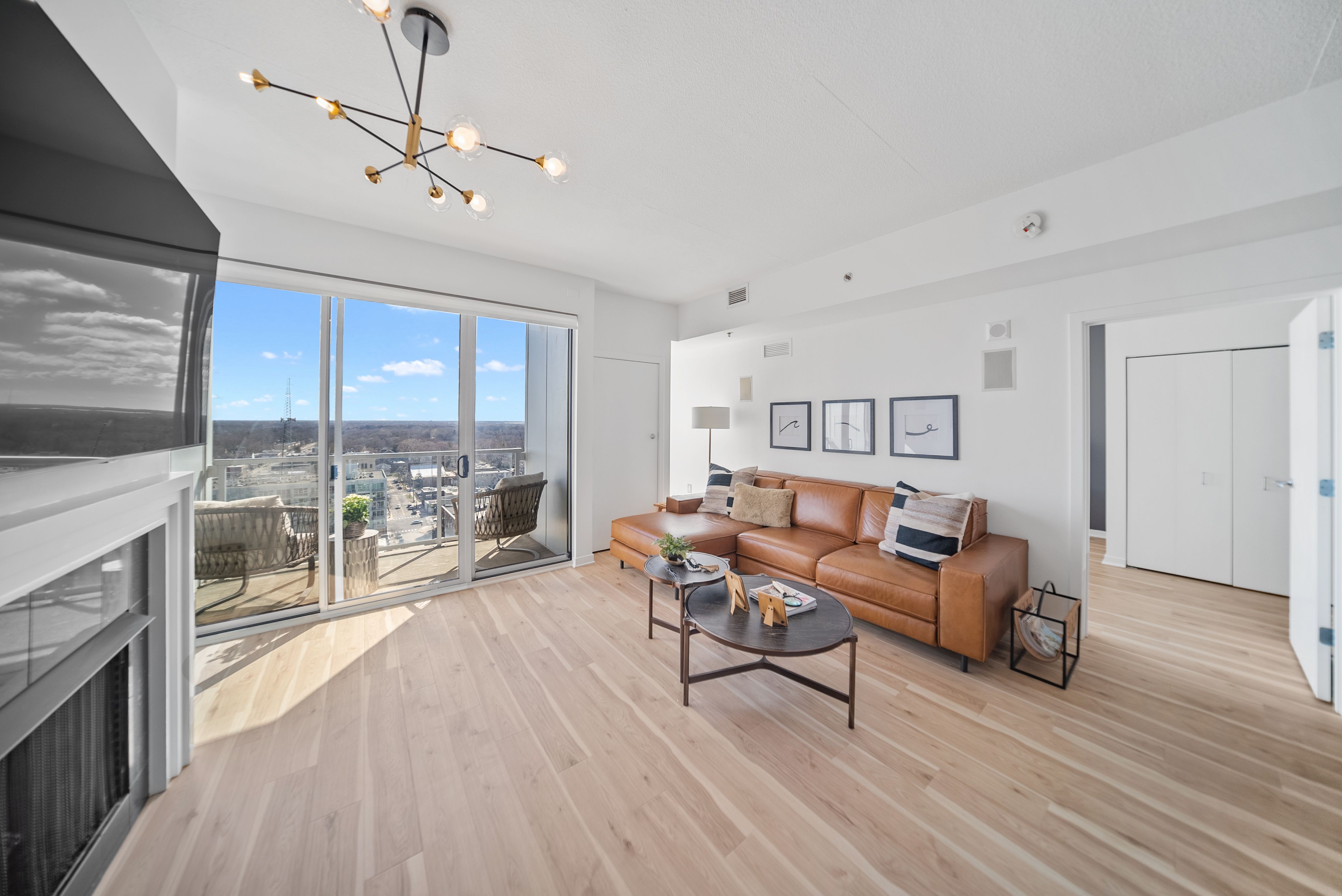 432 S WASHINGTON Avenue Unit: 1602