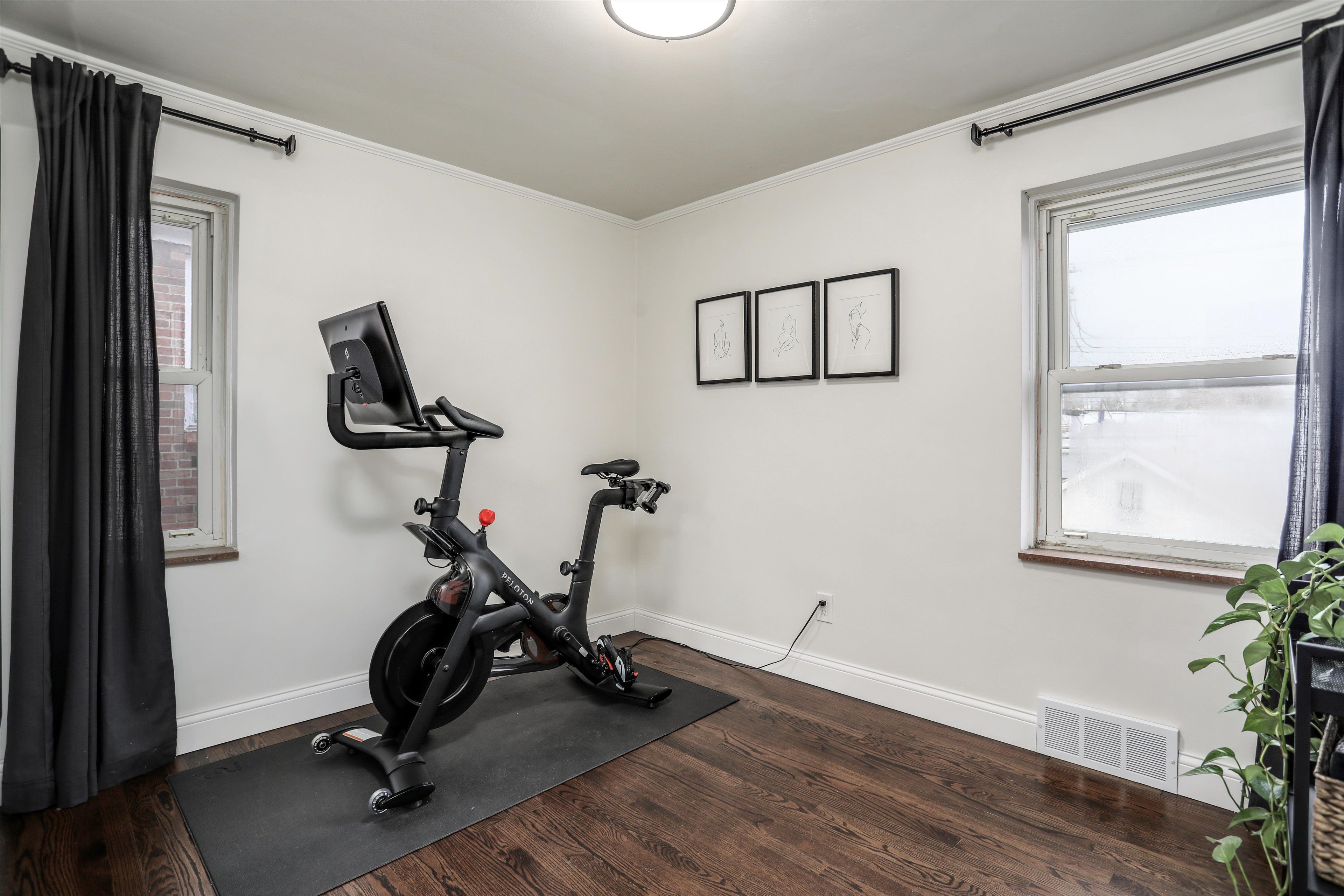 20181 Warrington Drive