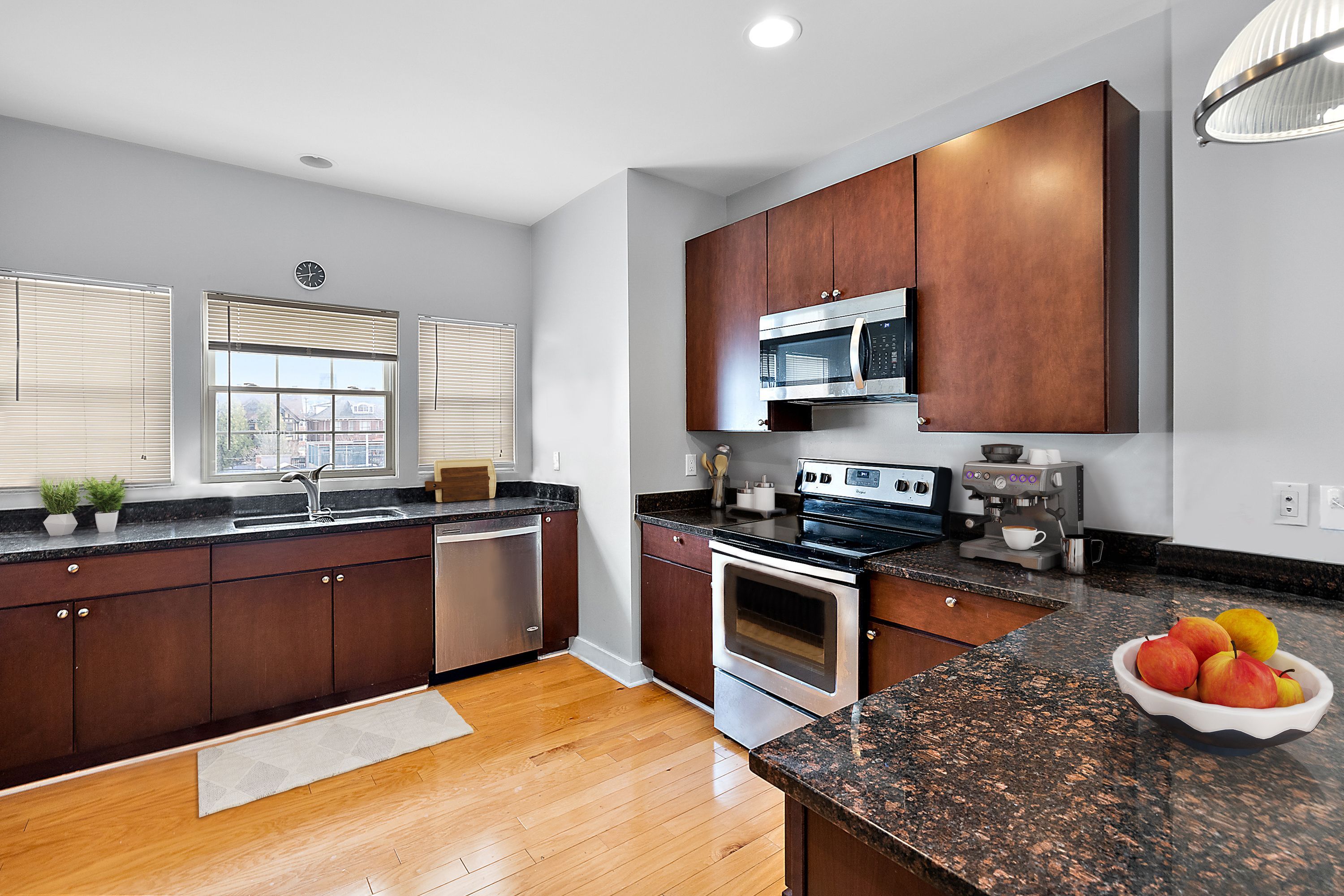 248 MACK Avenue Unit: 3