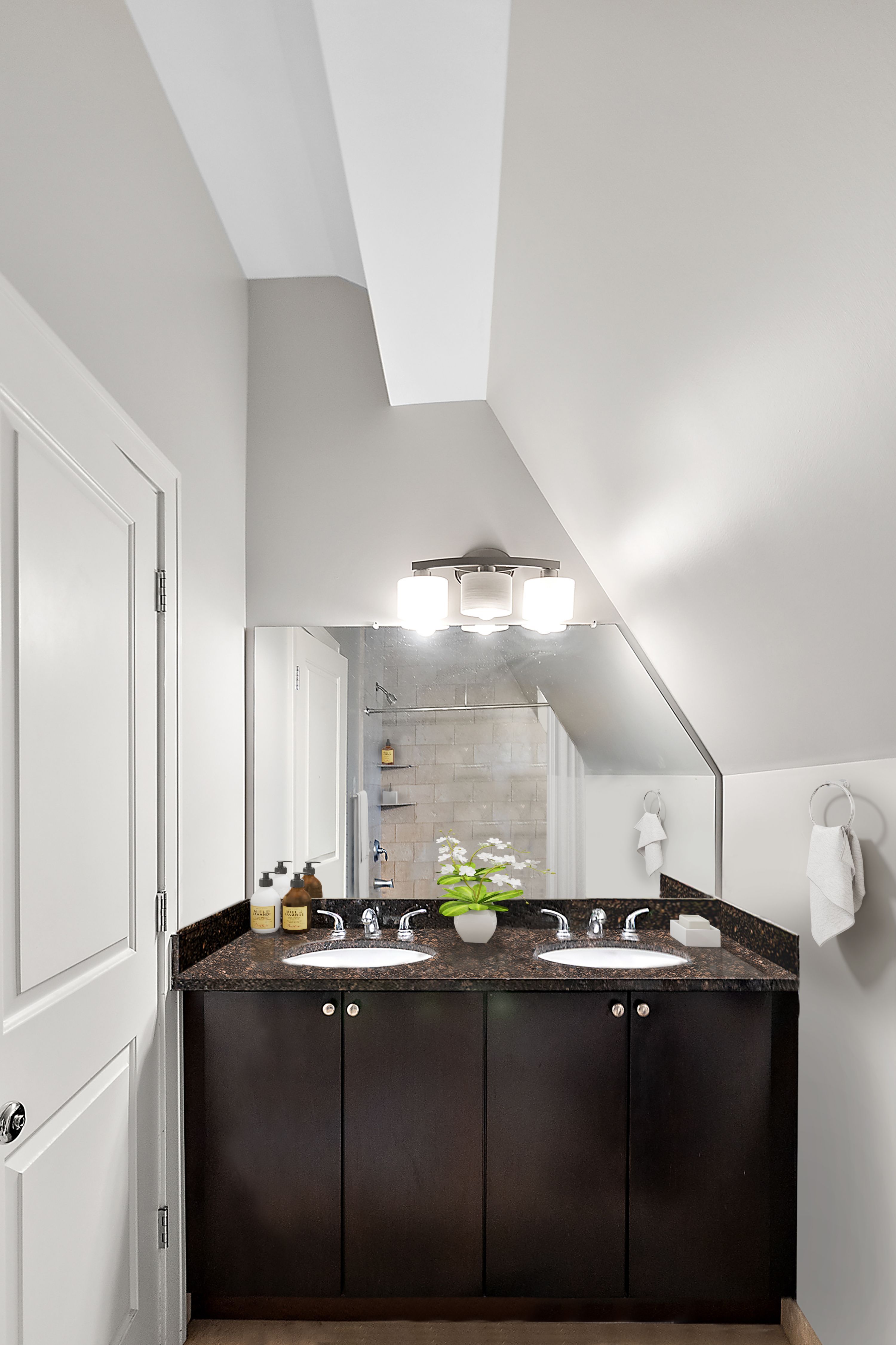 248 MACK Avenue Unit: 3