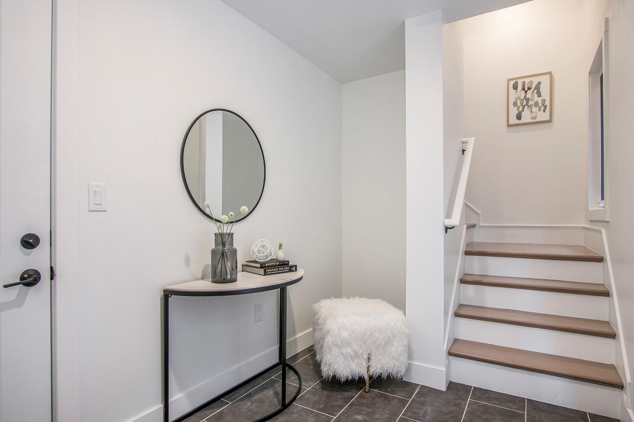 2037 11TH Street Unit: 3