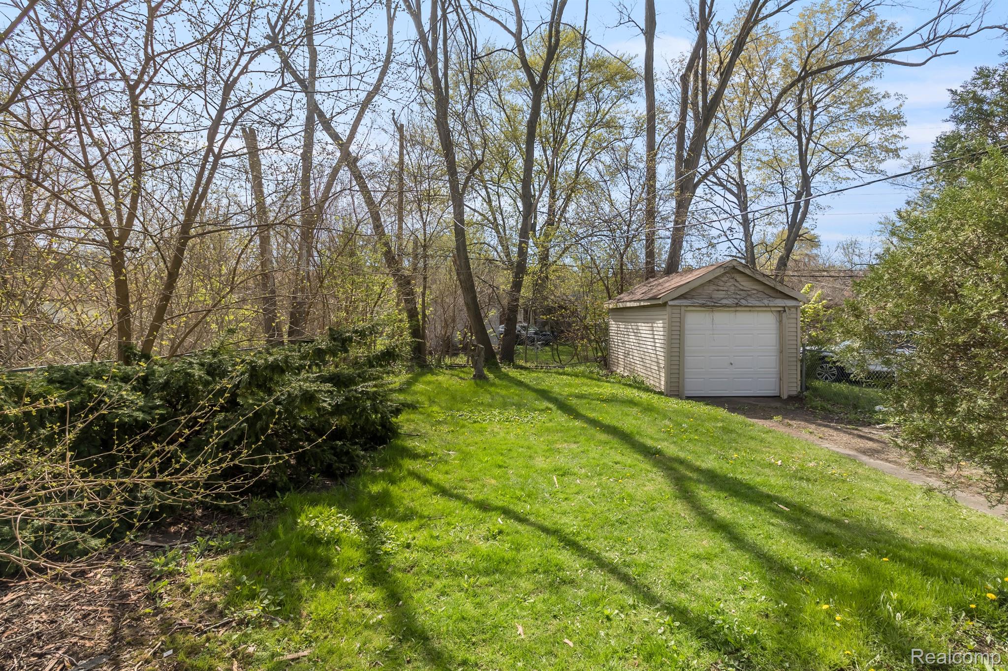 16845 STANSBURY Street