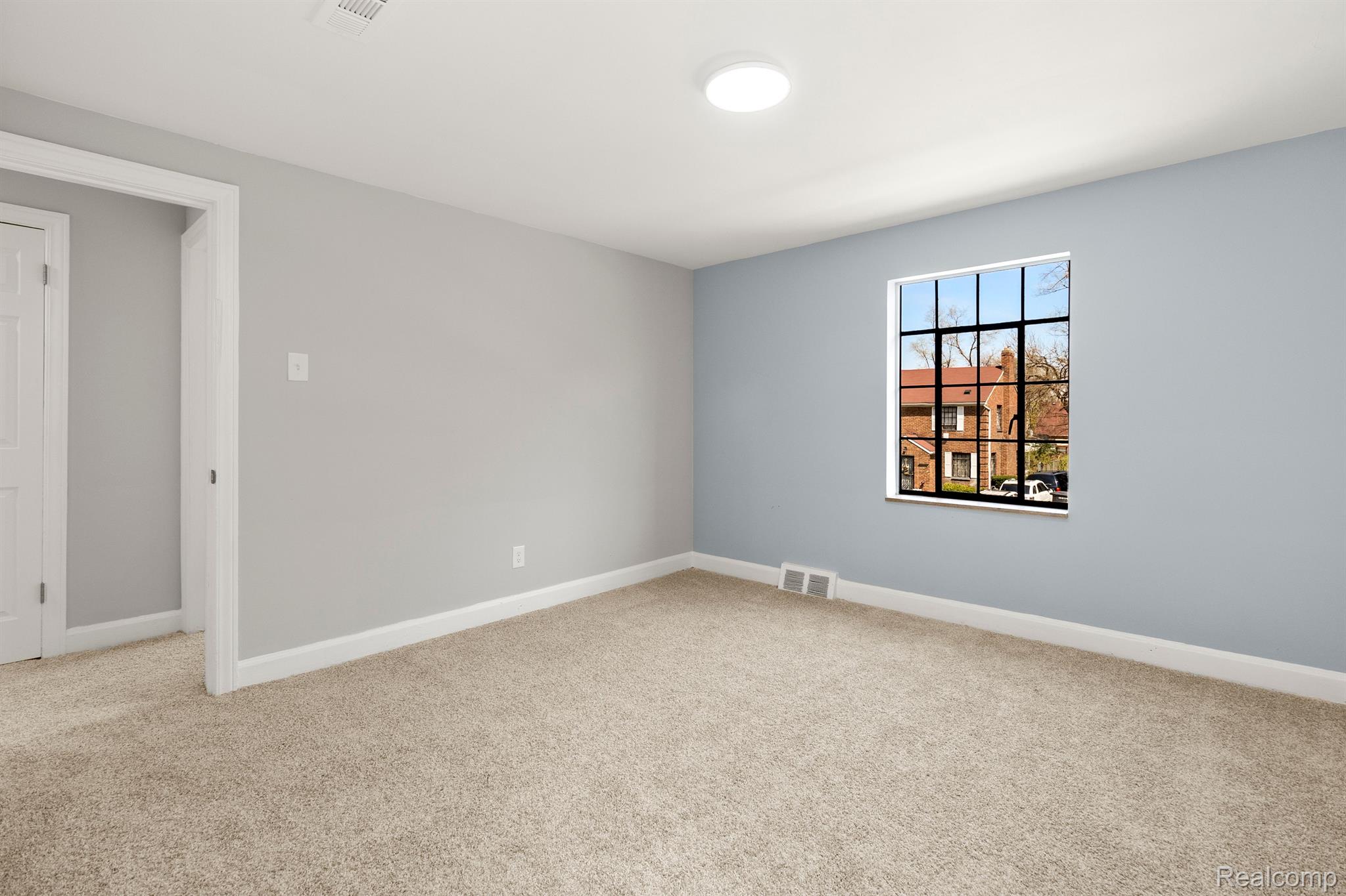 16845 STANSBURY Street