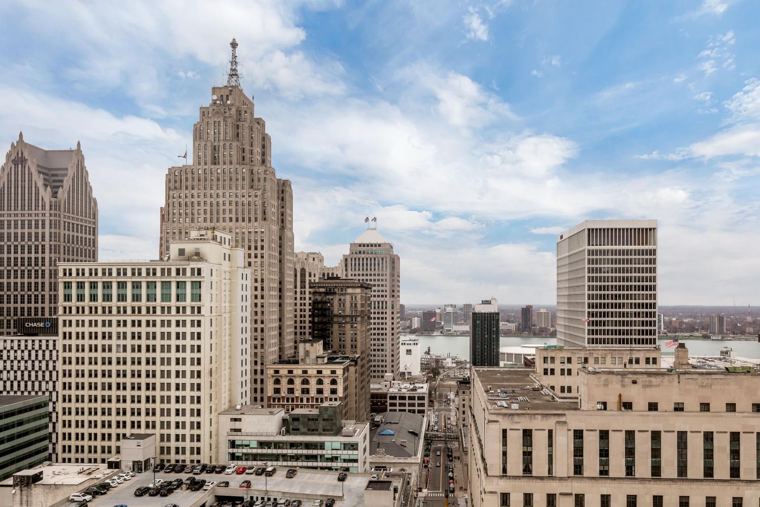 1135 SHELBY Street Unit: 2402