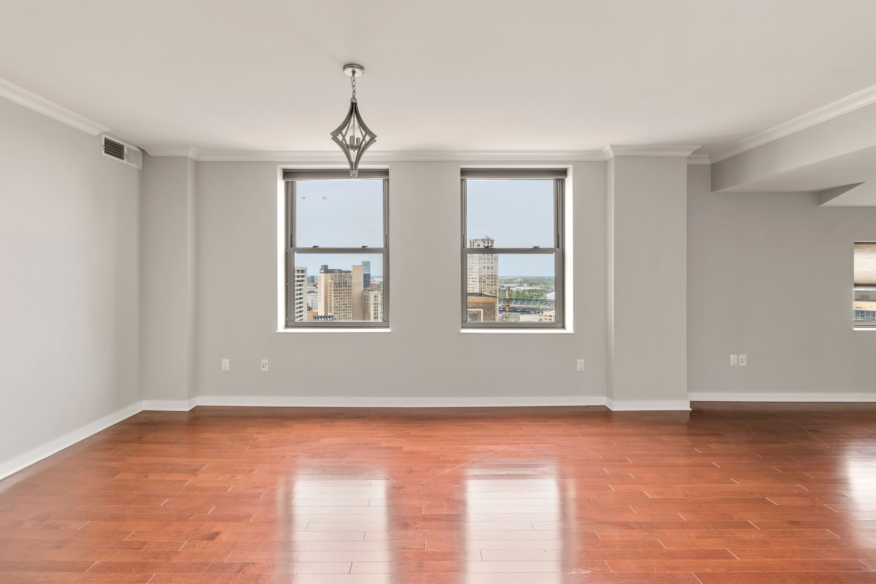 1135 SHELBY Street Unit: 2402