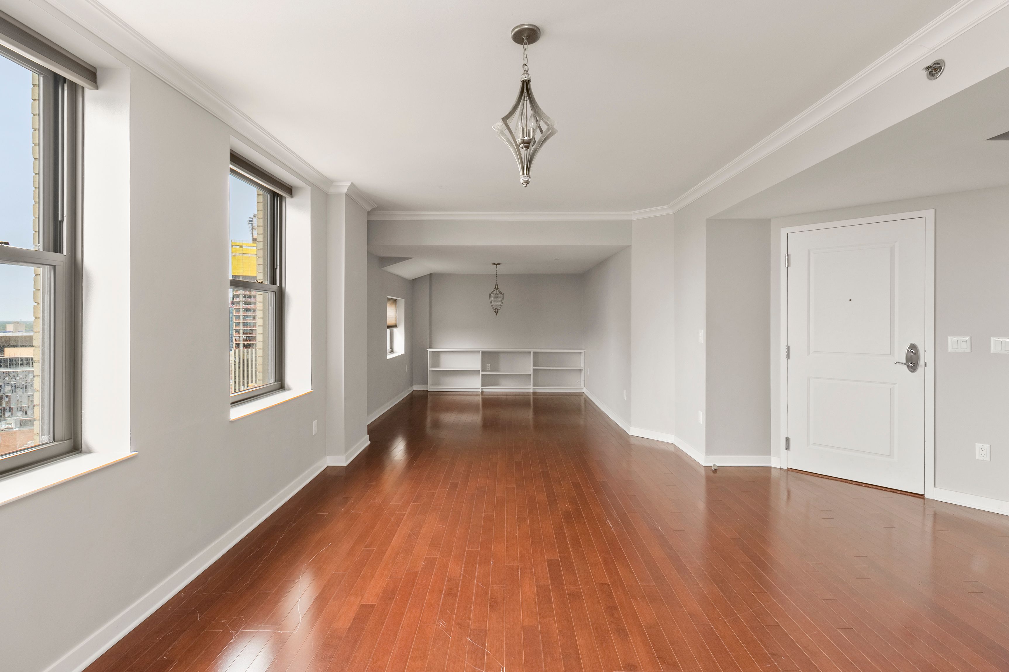 1135 SHELBY Street Unit: 2402