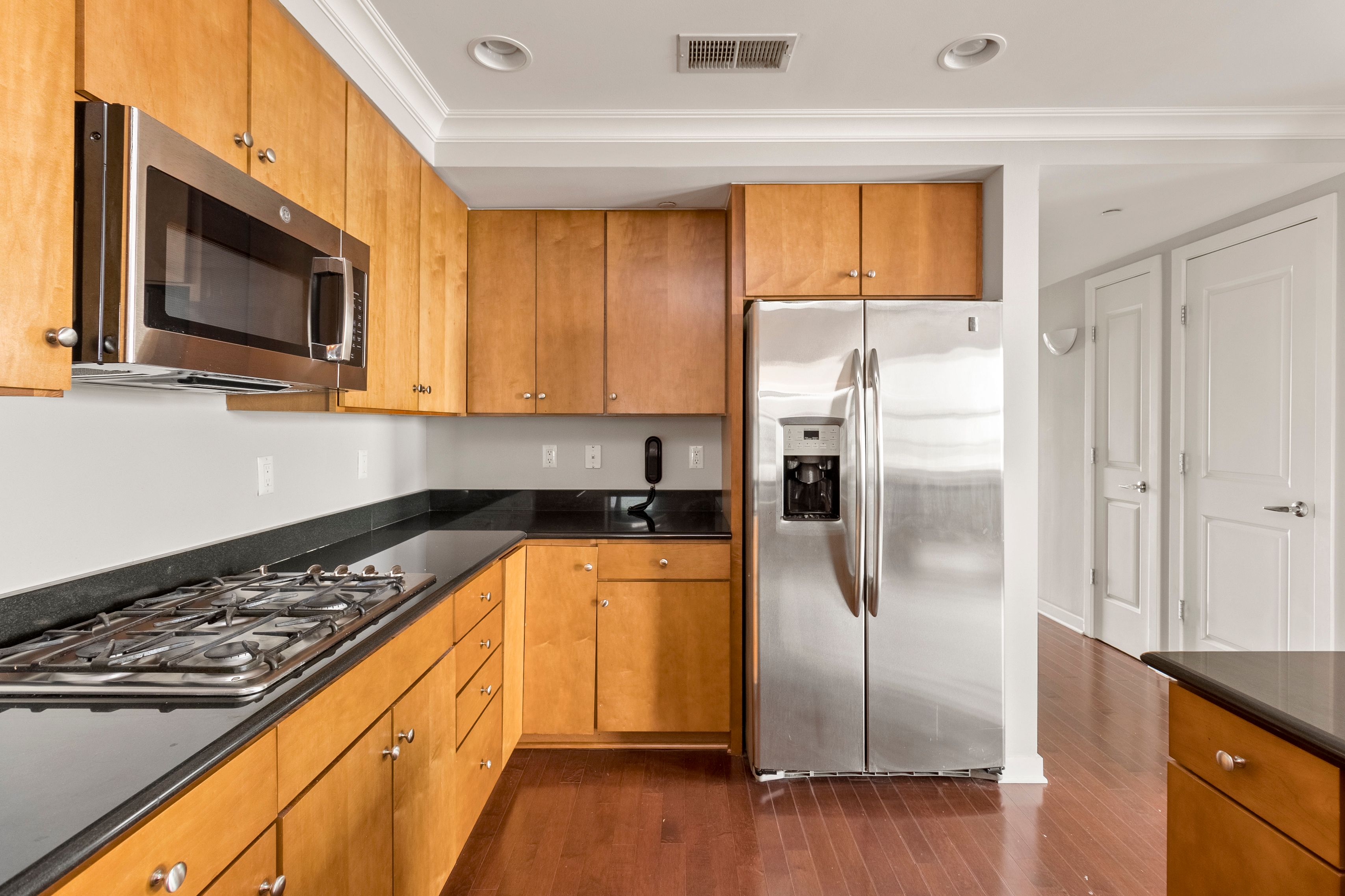 1135 SHELBY Street Unit: 2402