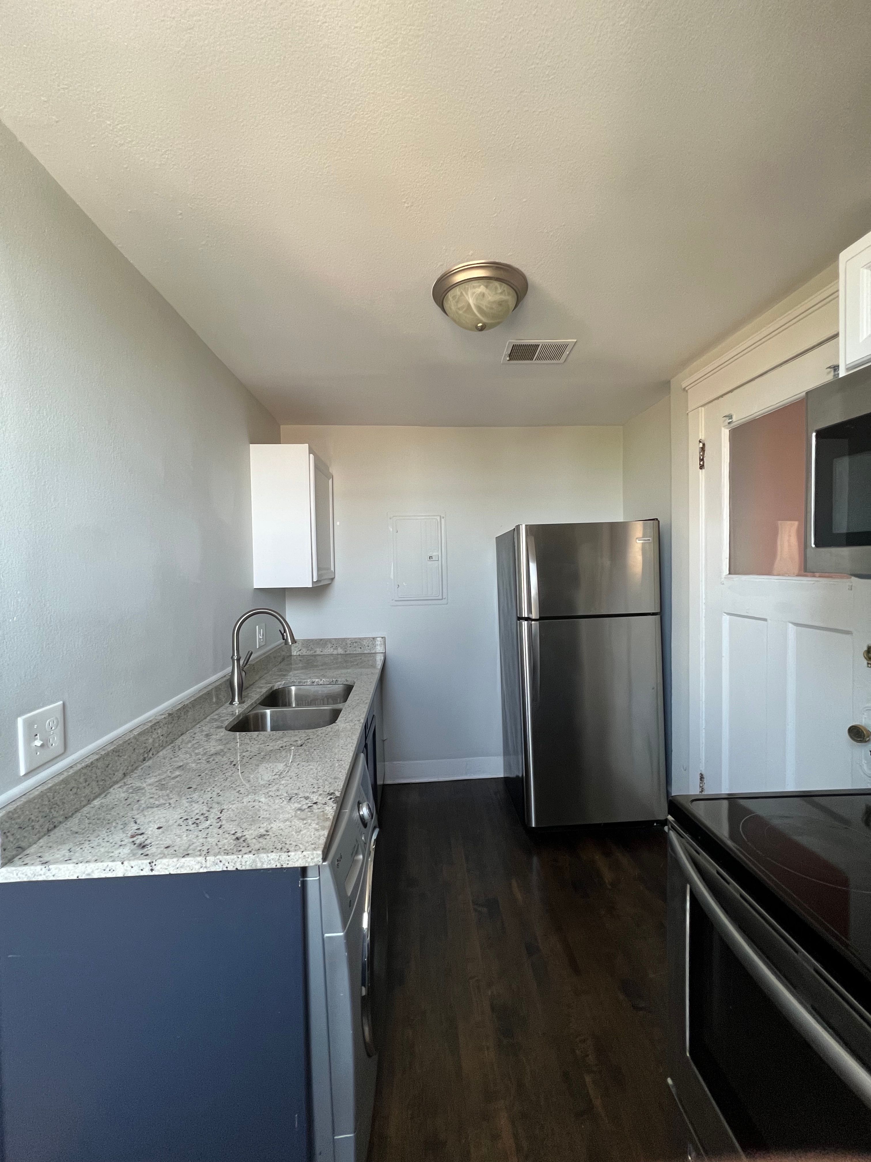 7409 2ND Avenue Unit: D4