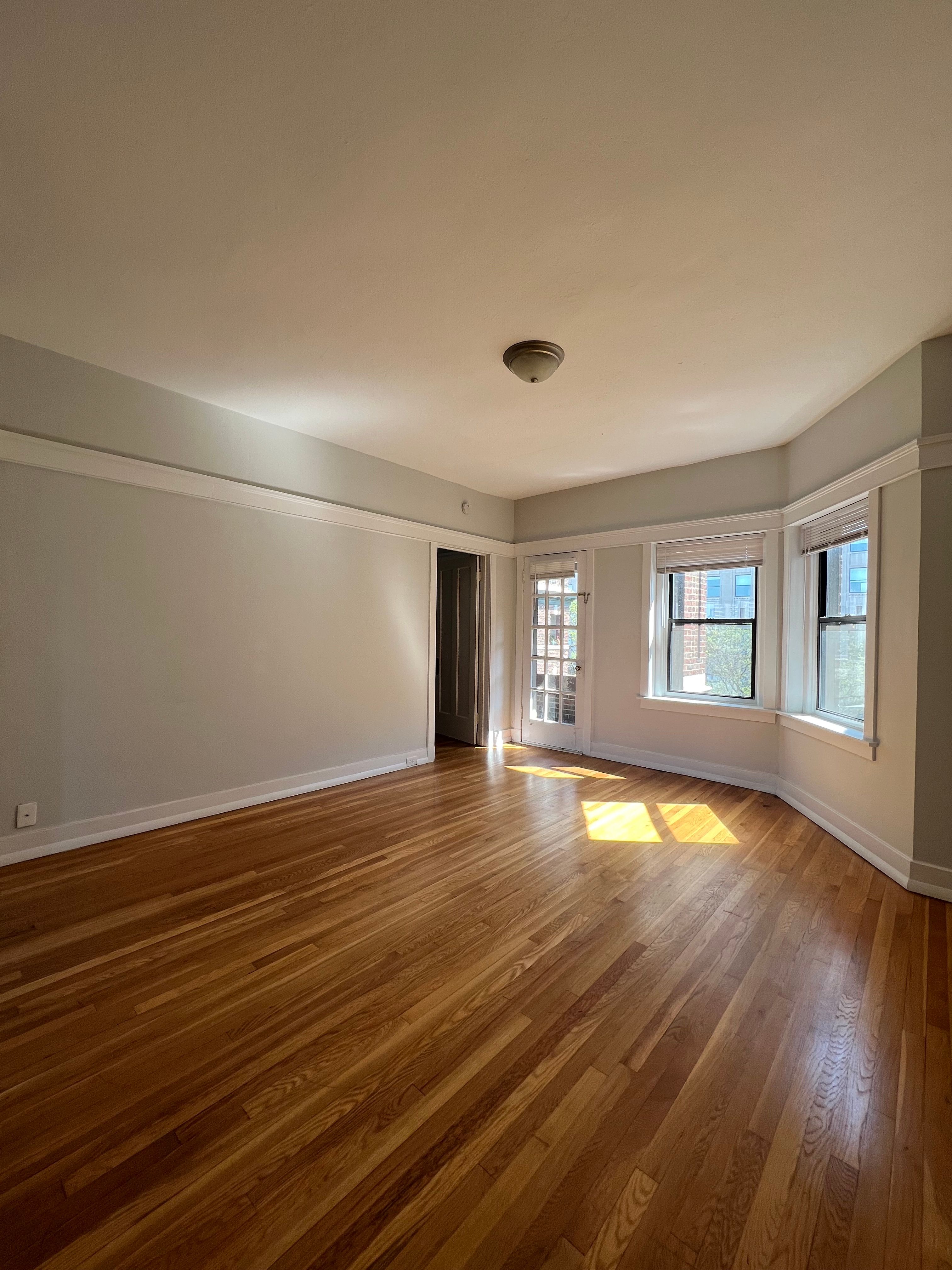 7409 2ND Avenue Unit: D4