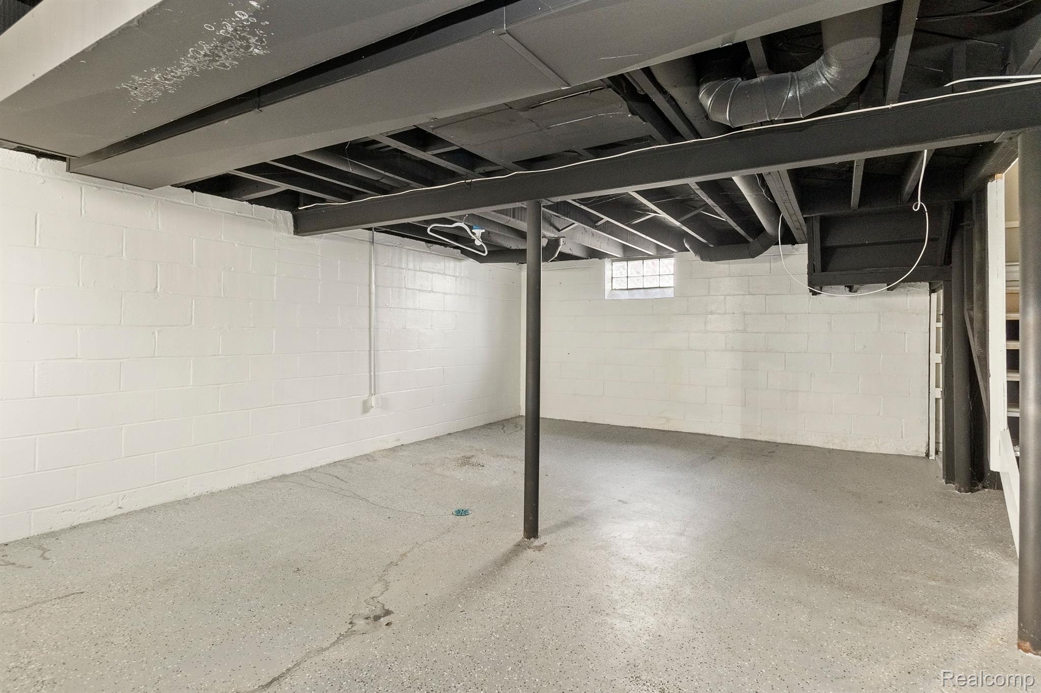 10846 SOMERSET Avenue