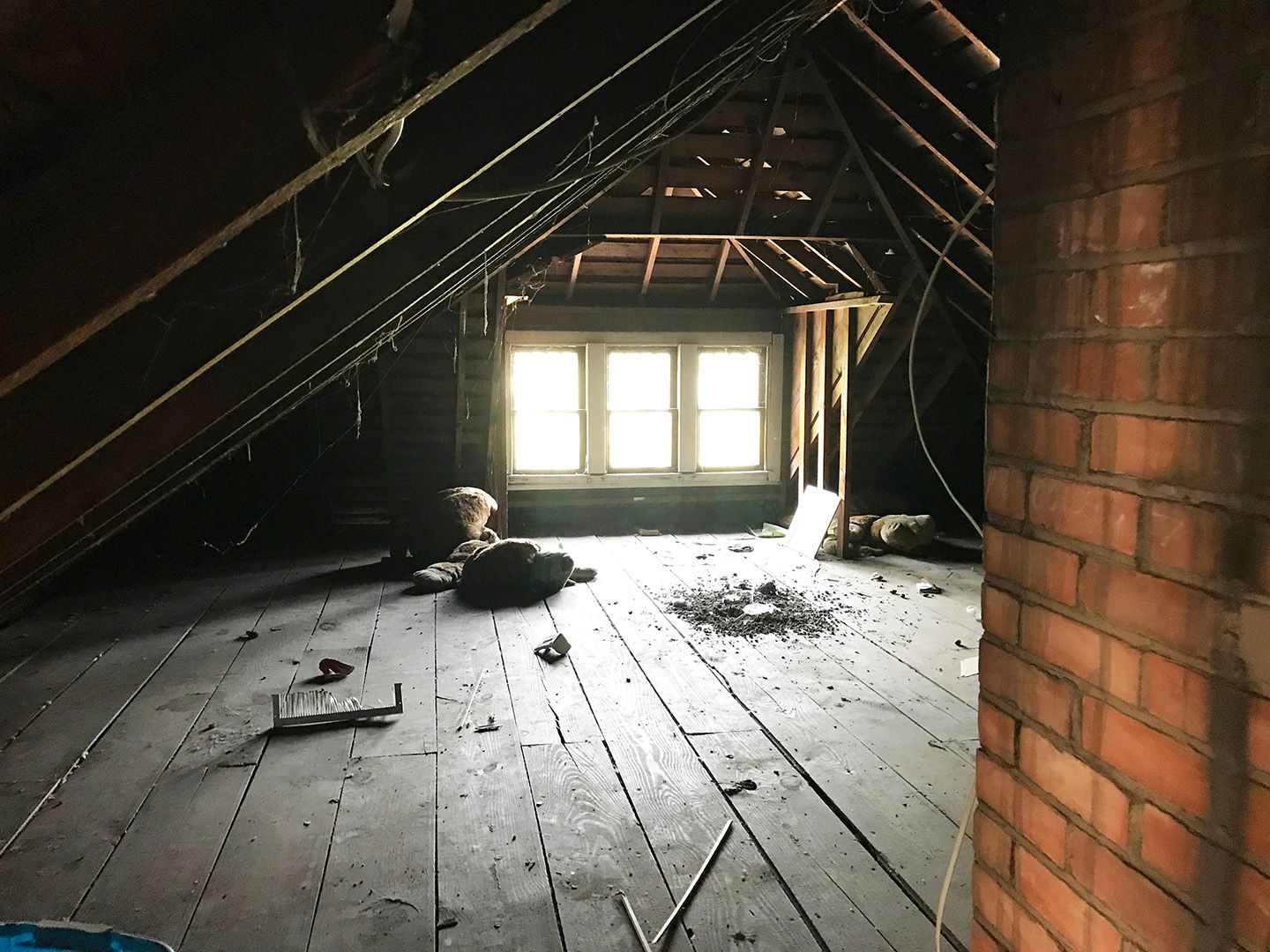 15530 NORMANDY Street