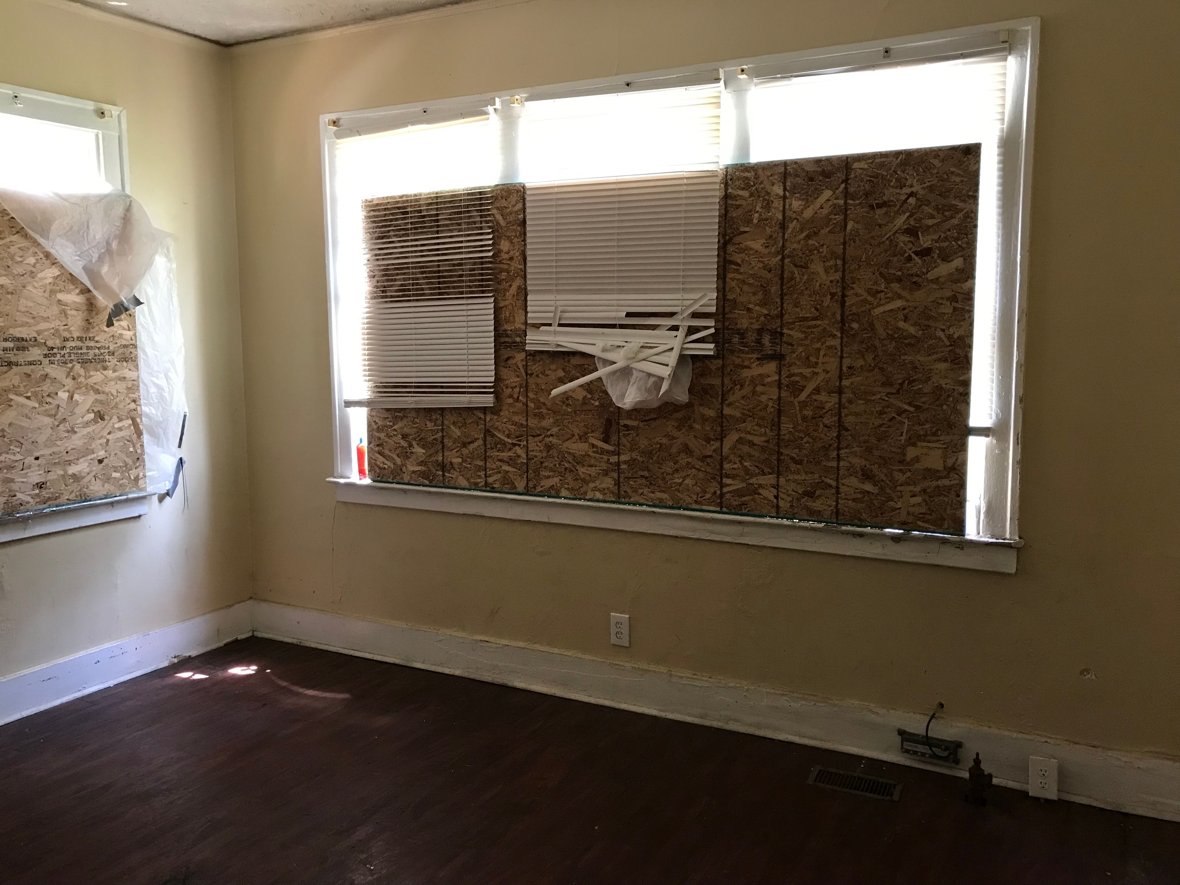 15530 NORMANDY Street