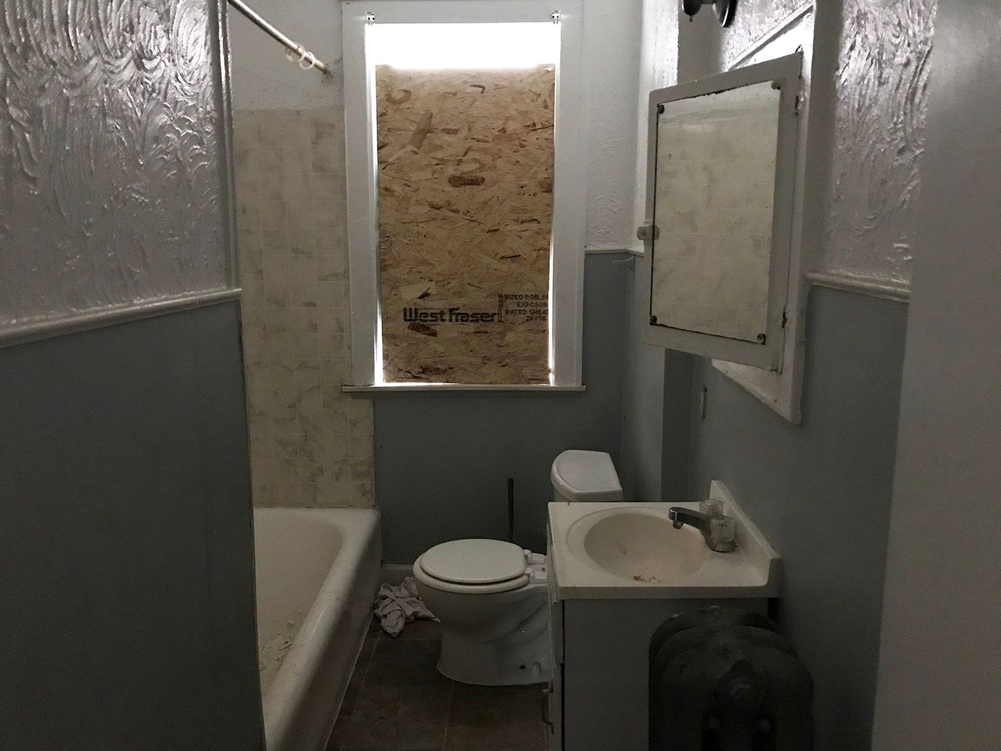 15530 NORMANDY Street