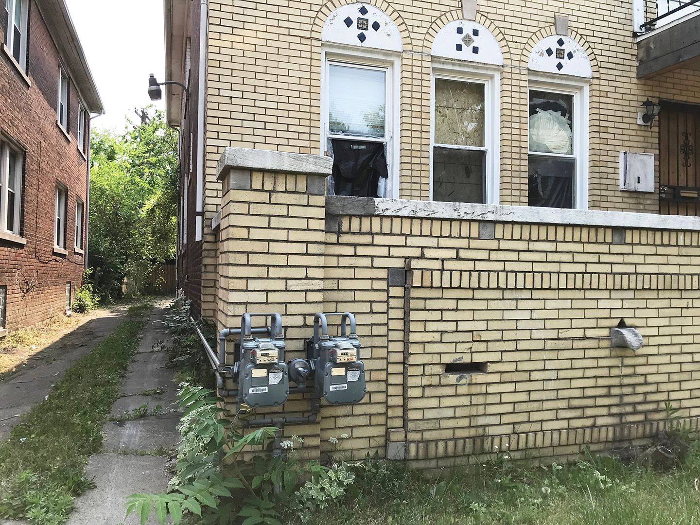 15530 NORMANDY Street