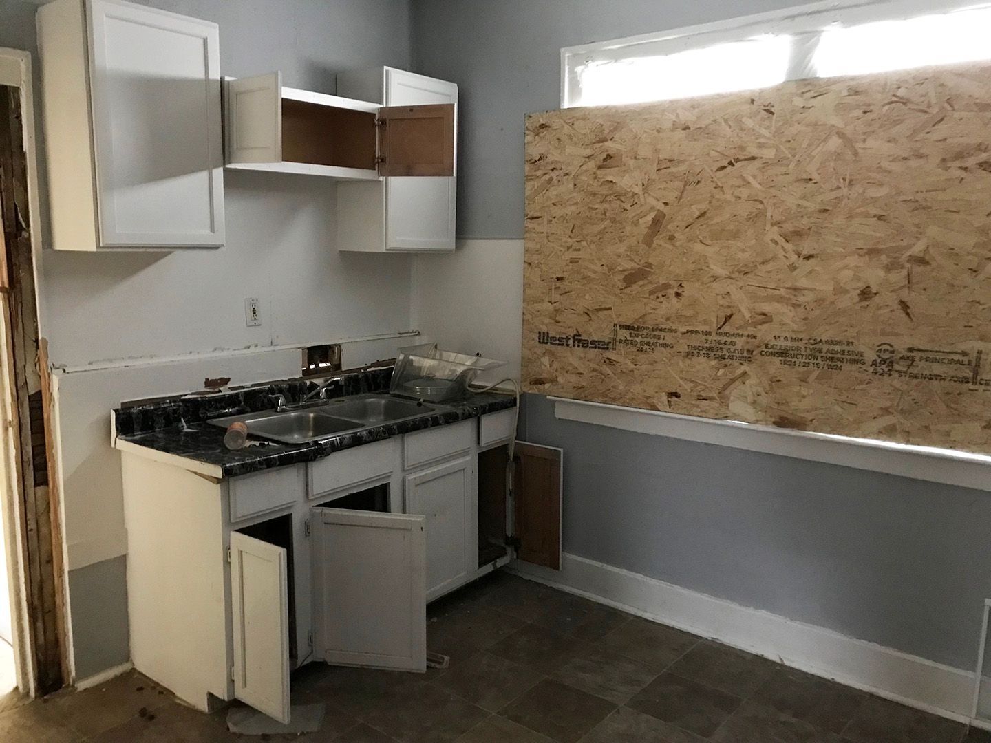 15530 NORMANDY Street