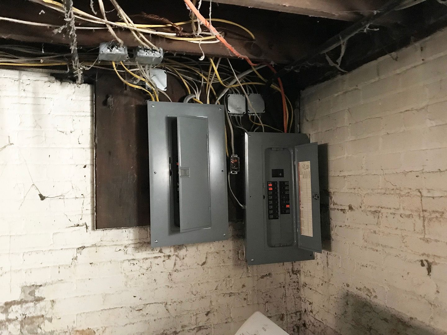 15530 NORMANDY Street