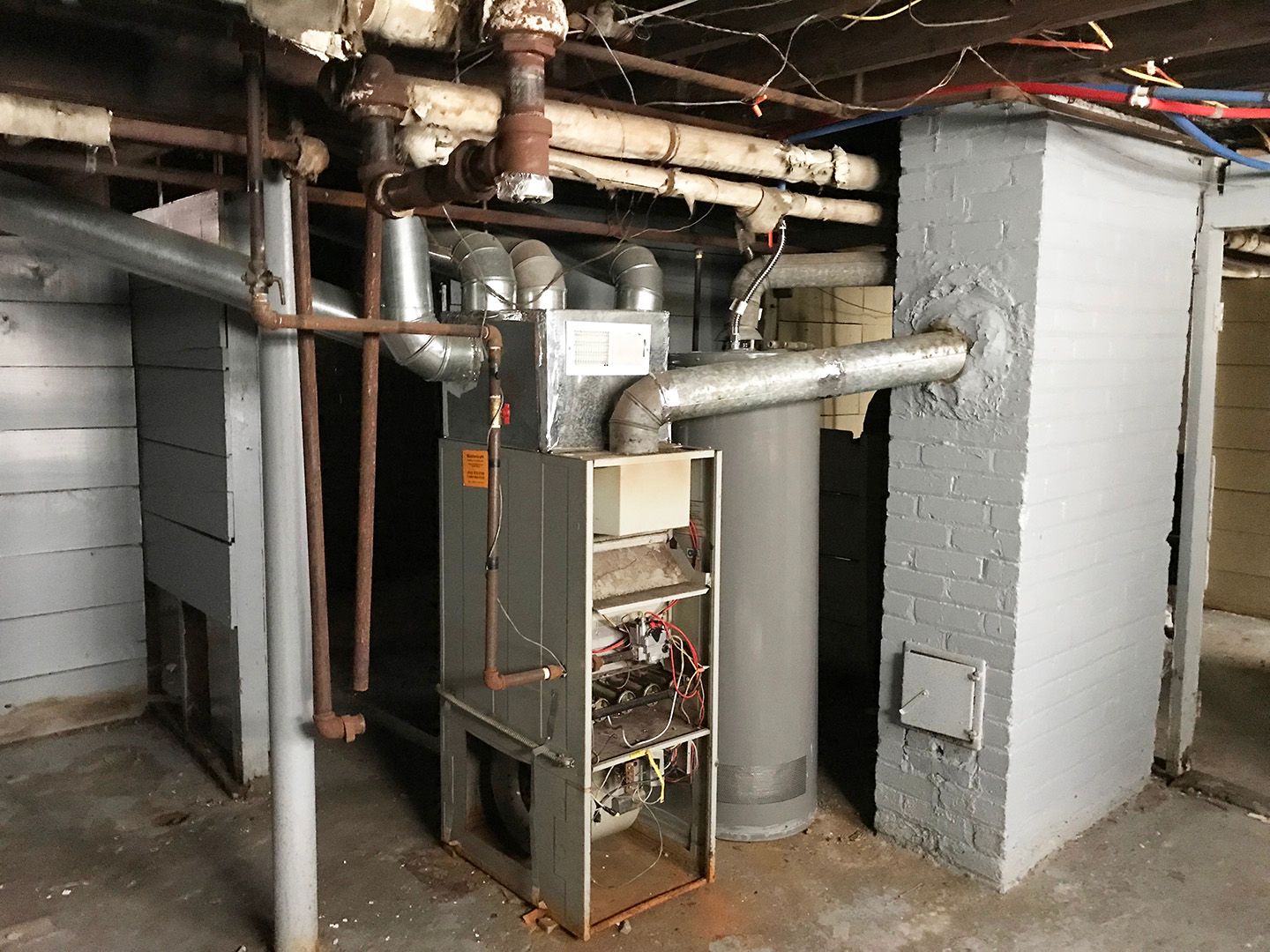 15530 NORMANDY Street