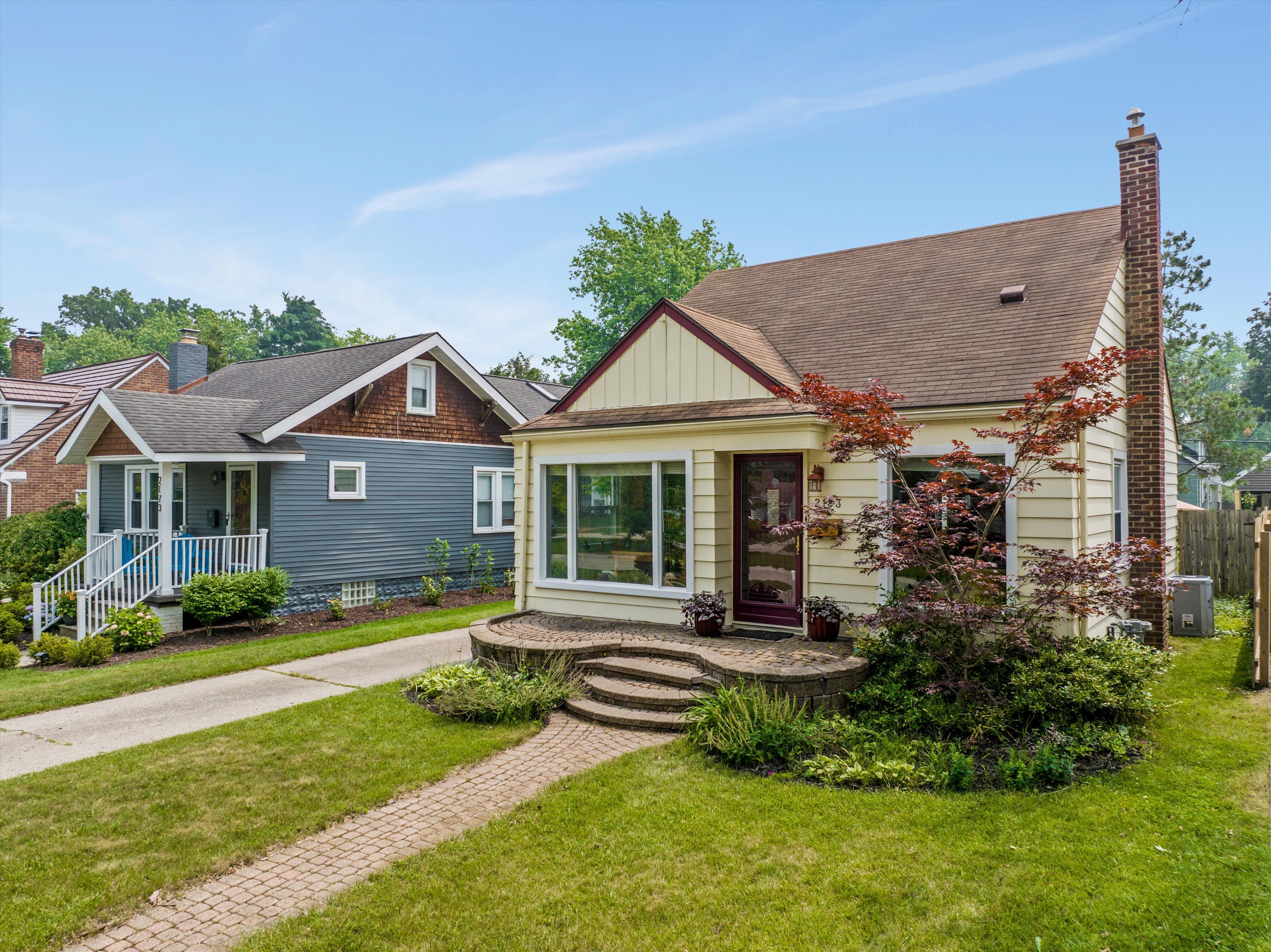 2183 Beverly Boulevard