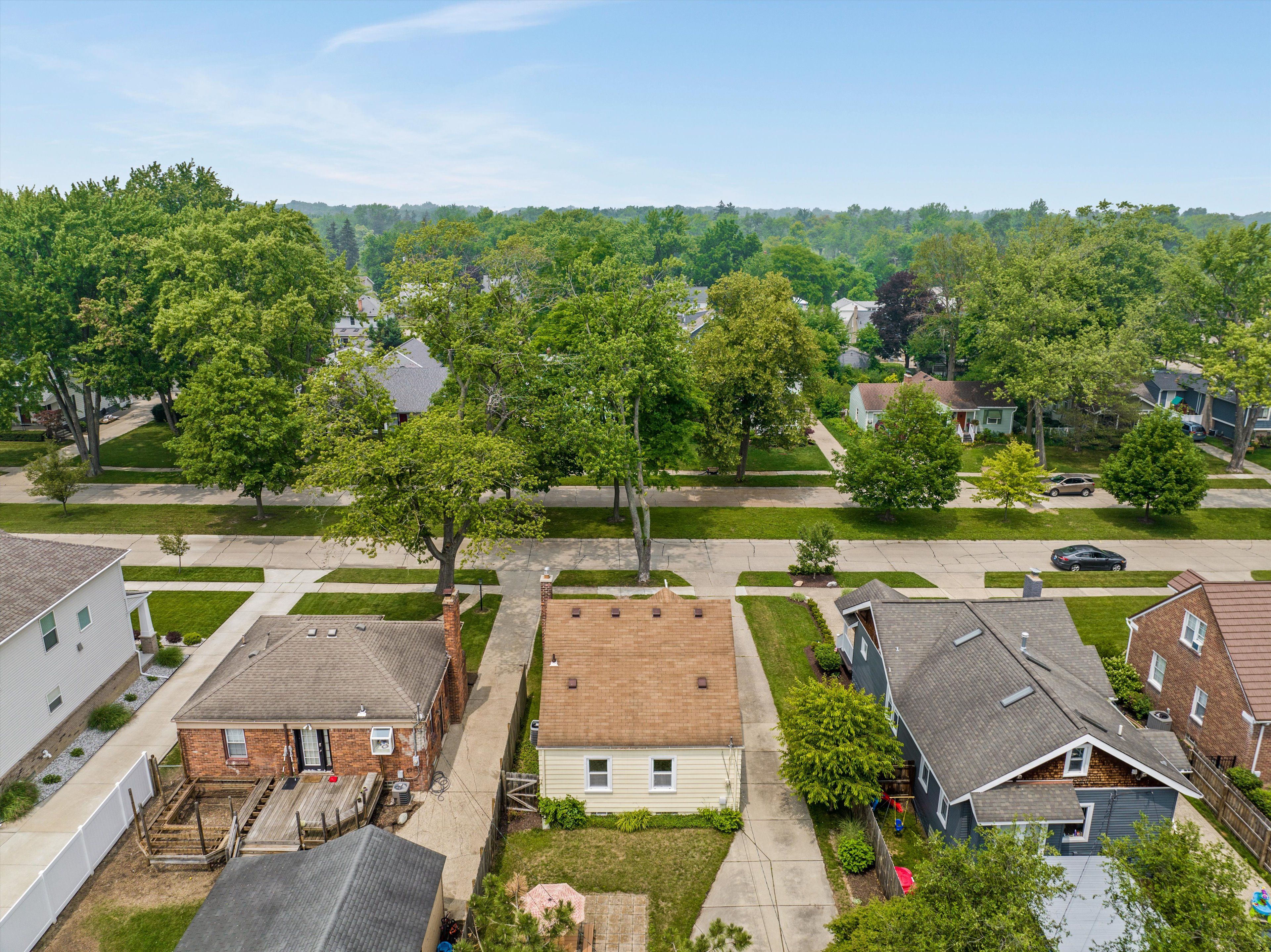 2183 Beverly Boulevard