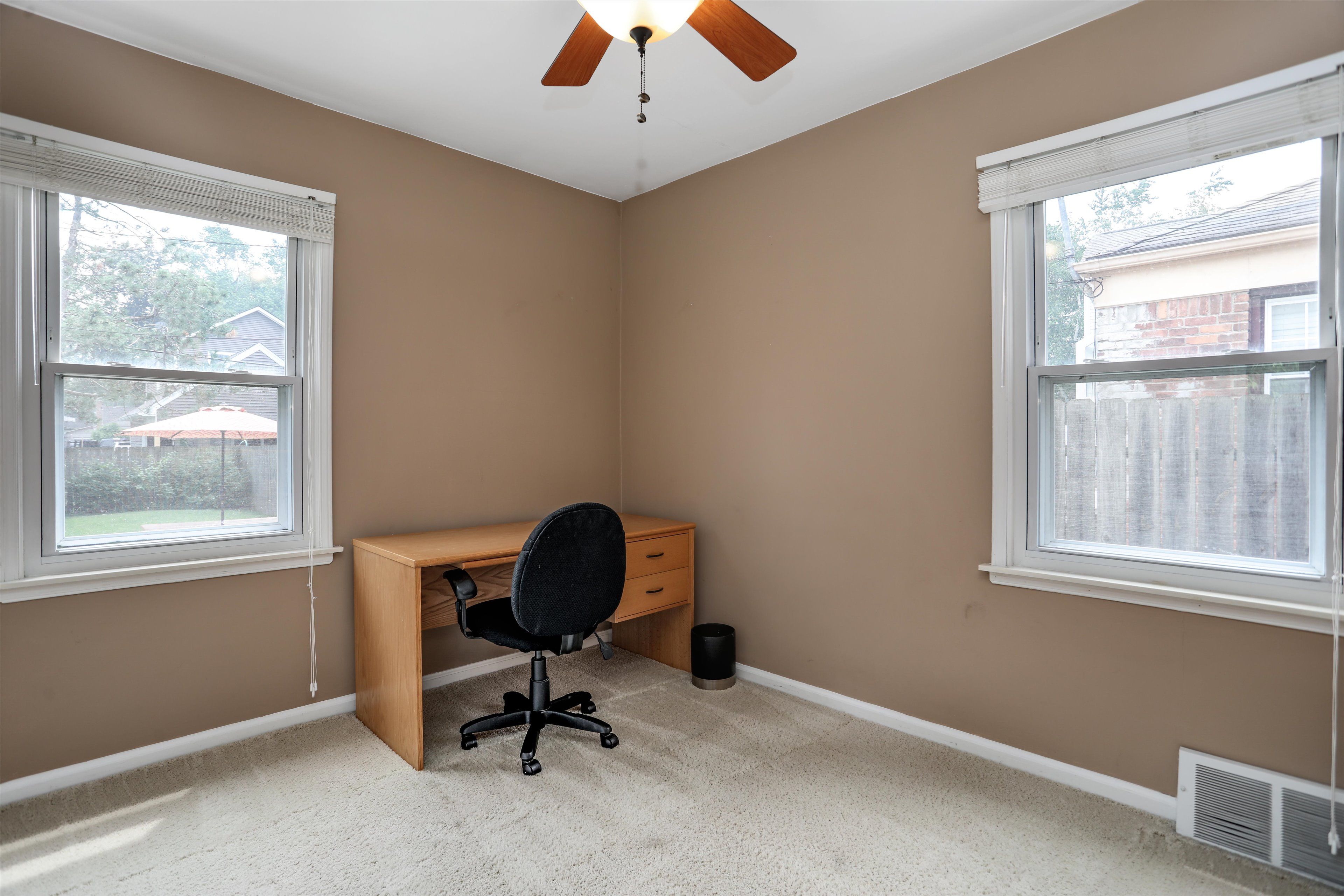 2183 Beverly Boulevard