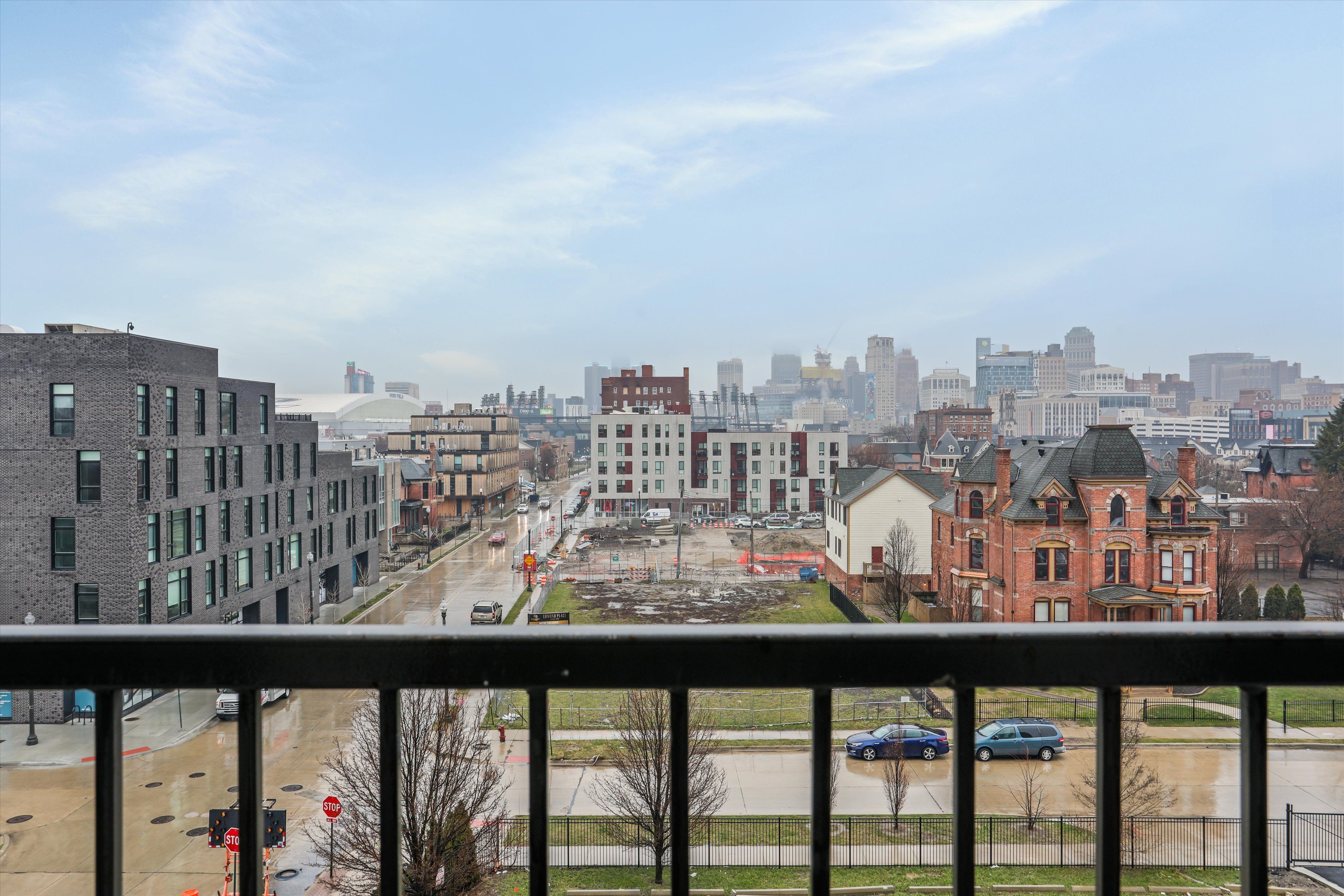 2915 John R Street Unit: 505