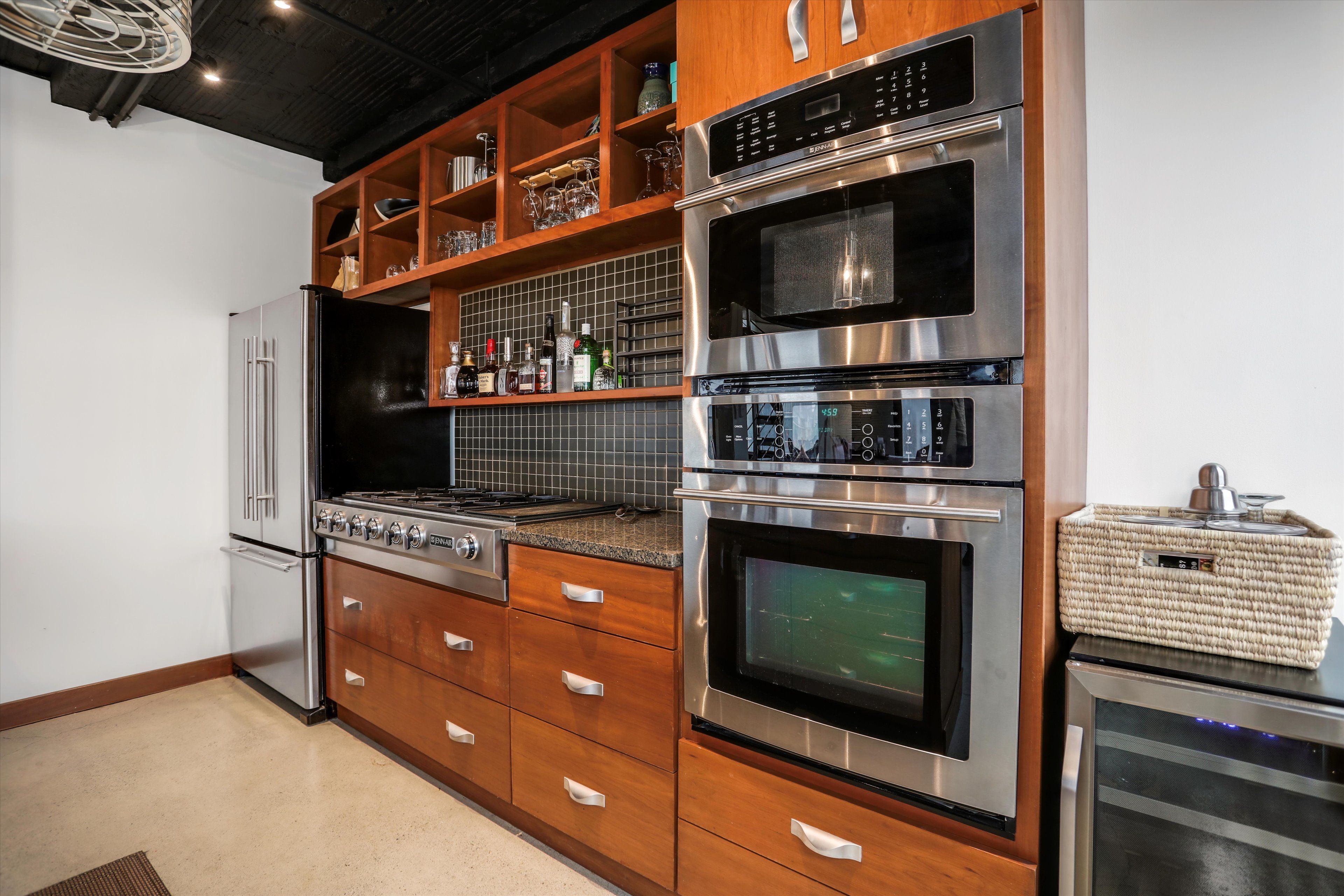 2915 John R Street Unit: 505