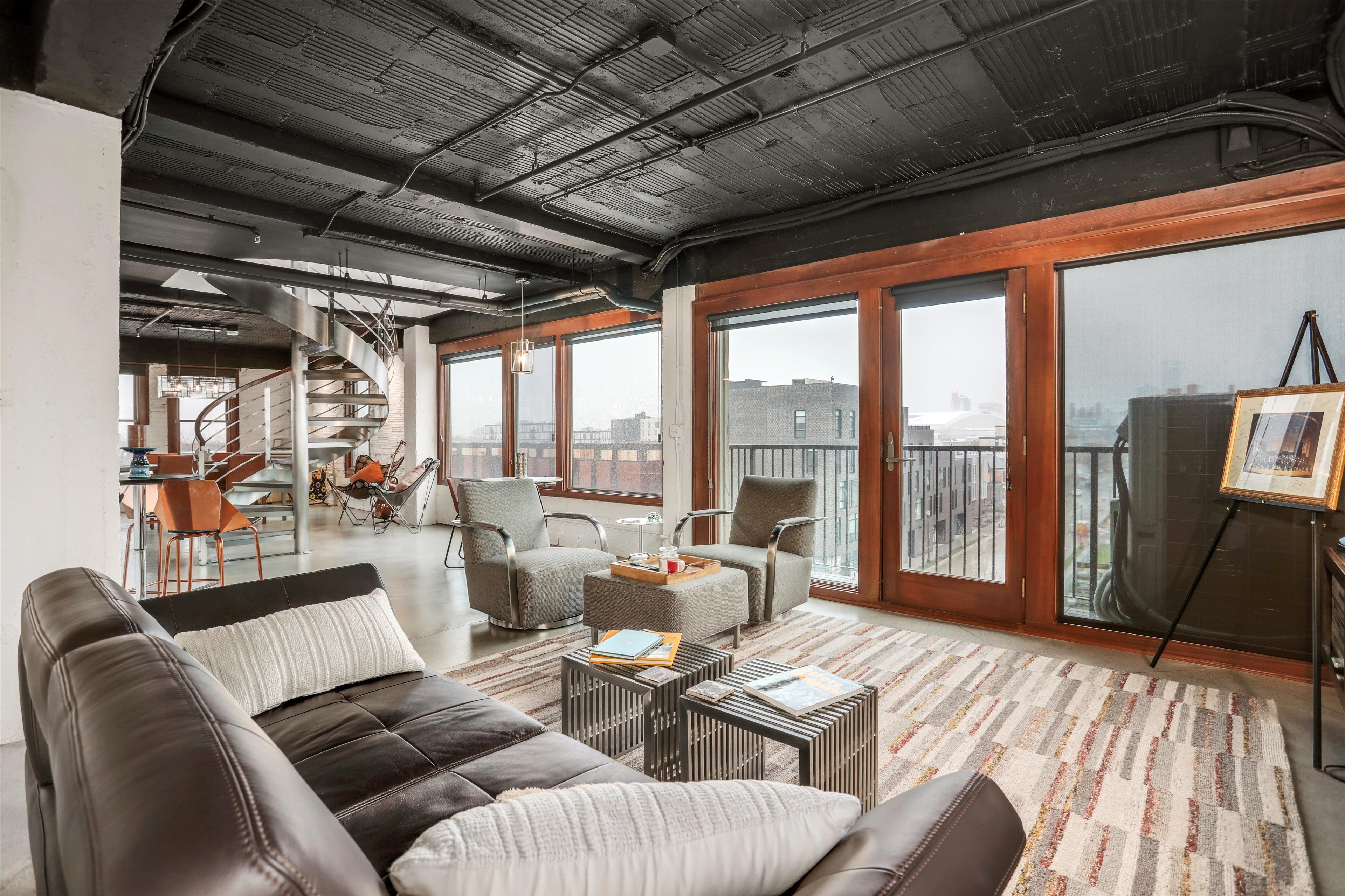 2915 John R Street Unit: 505