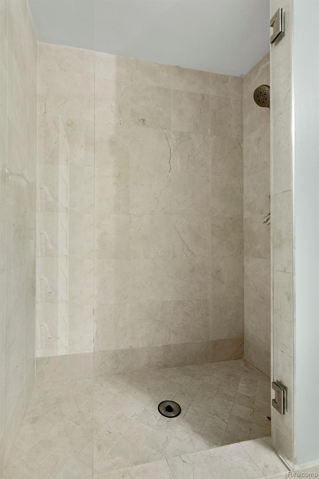 250 E HARBORTOWN Drive Unit: 166 / 1508