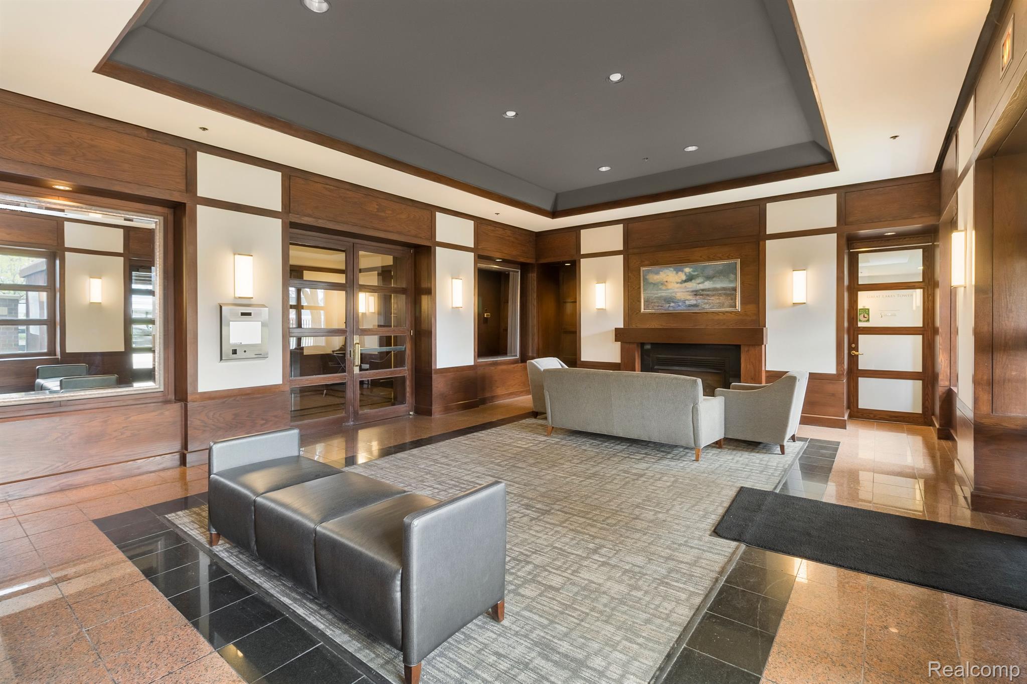 250 E HARBORTOWN Drive Unit: 166 / 1508