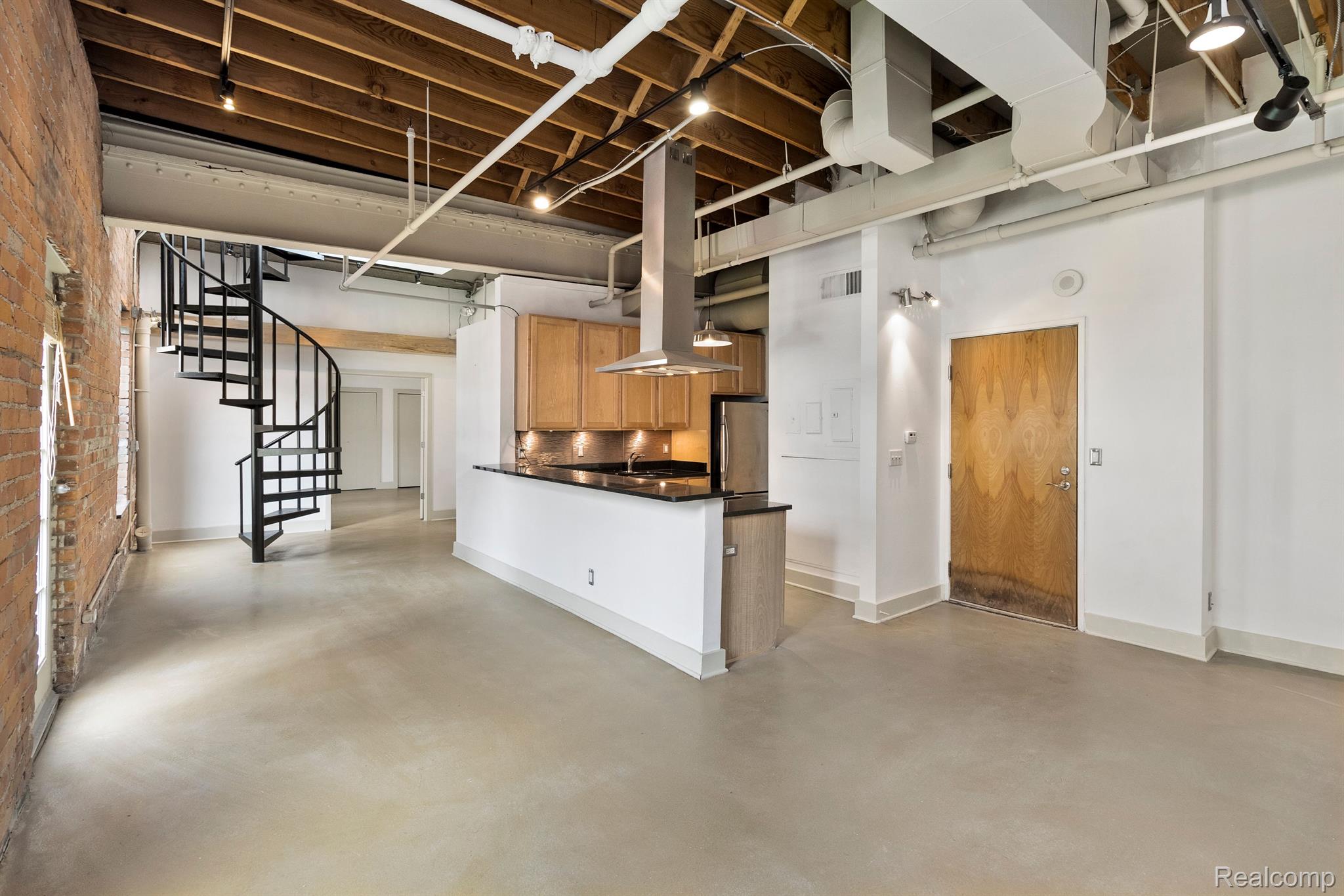 6533 E JEFFERSON Avenue Unit: 404j