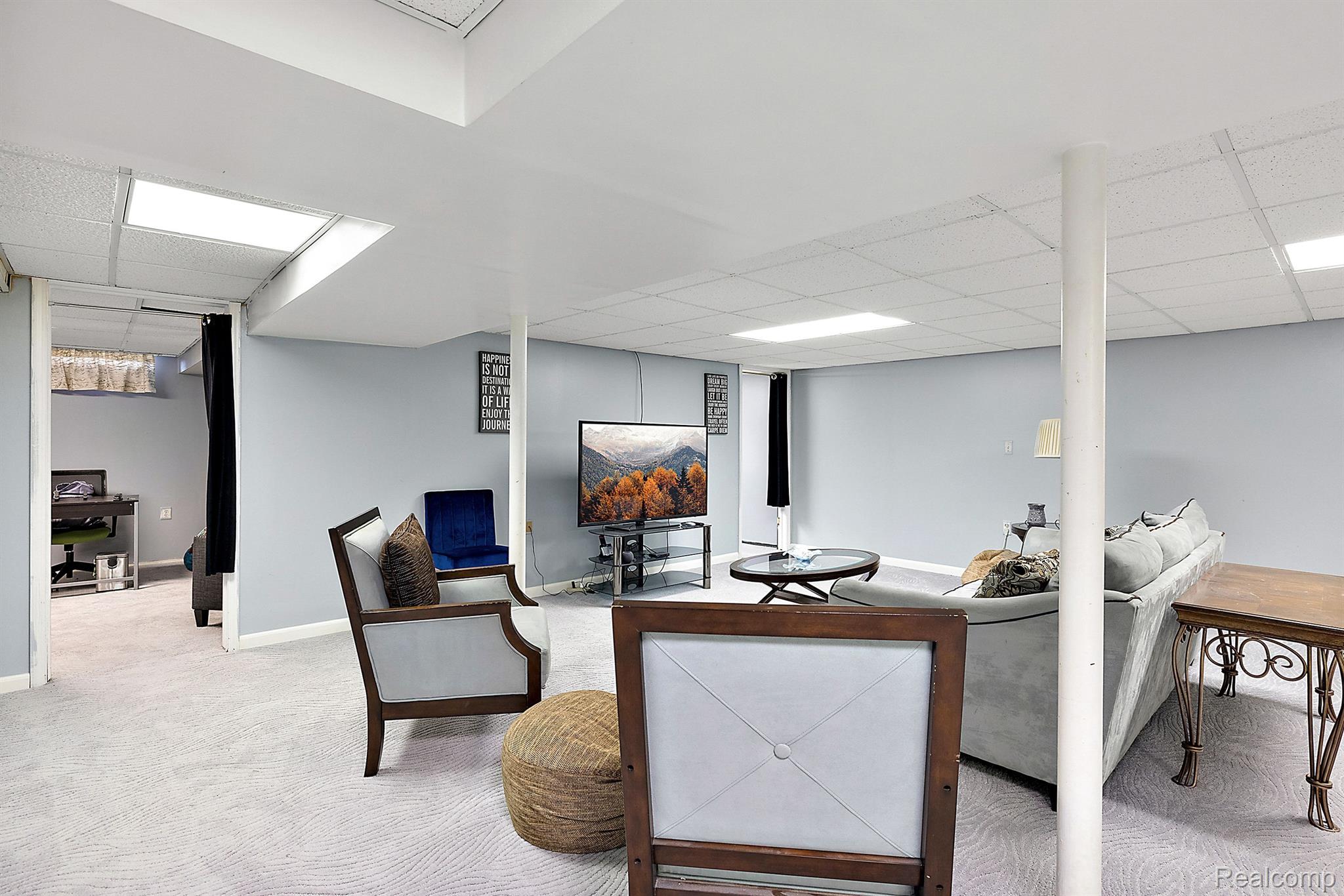 27075 ABERDEEN Street