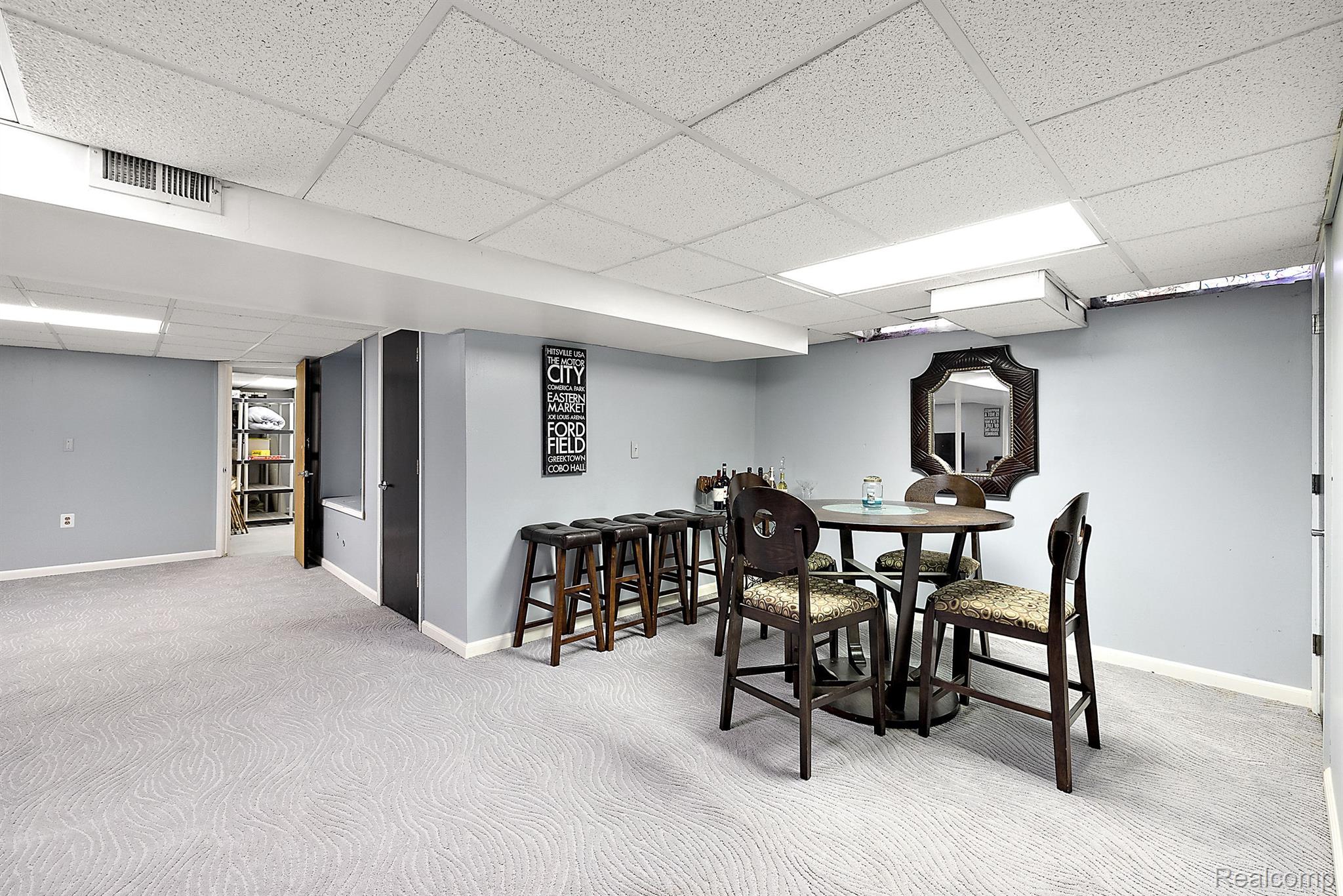 27075 ABERDEEN Street