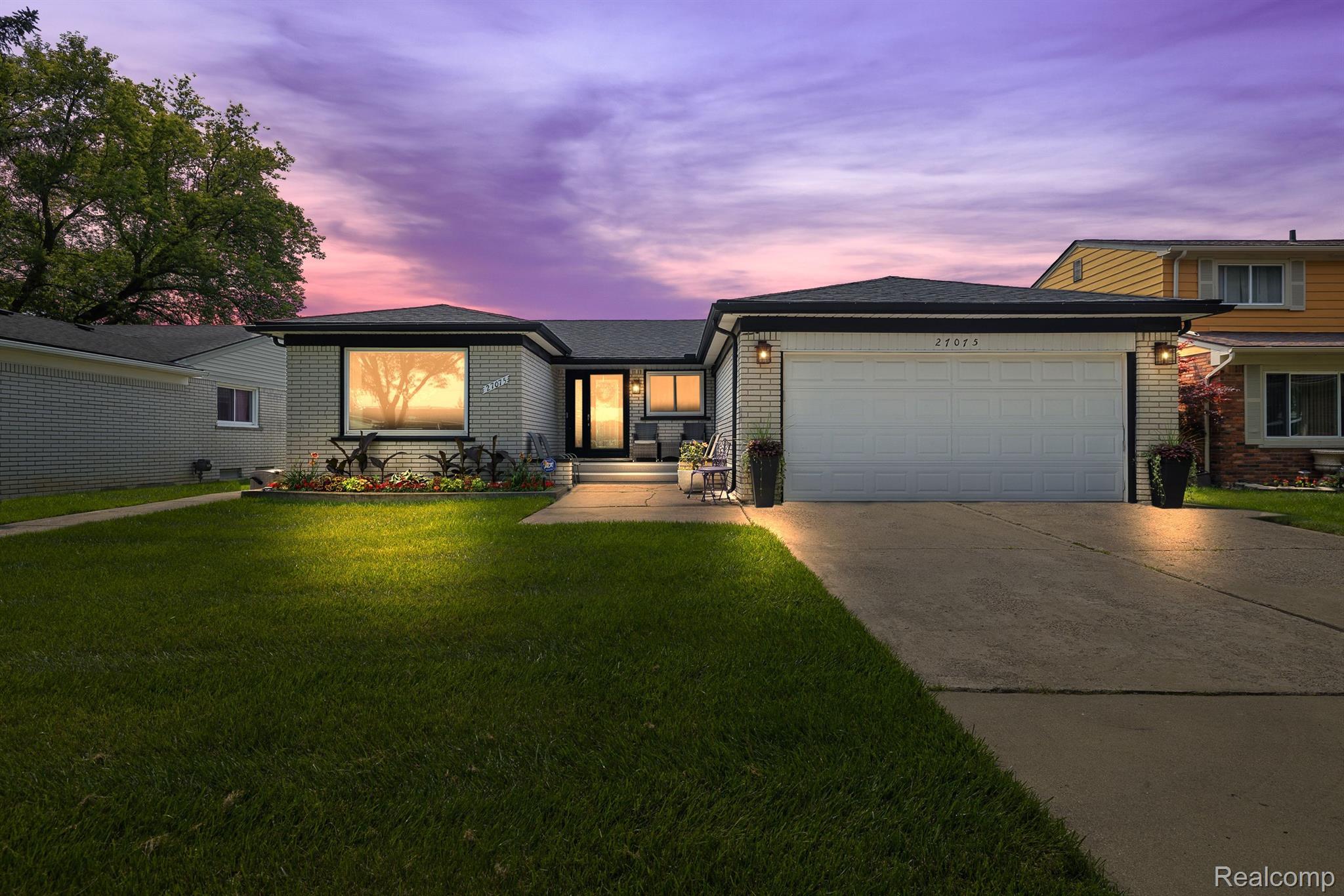 27075 ABERDEEN Street