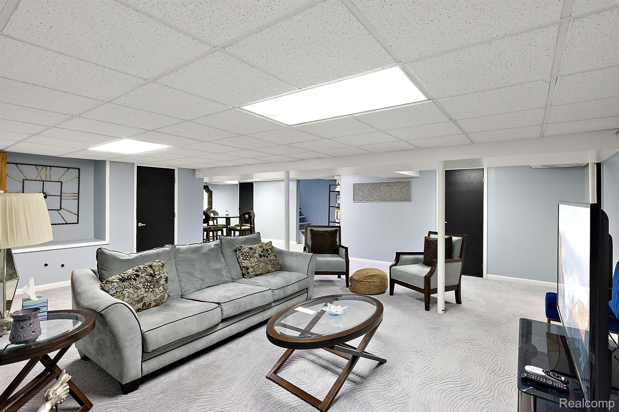 27075 ABERDEEN Street