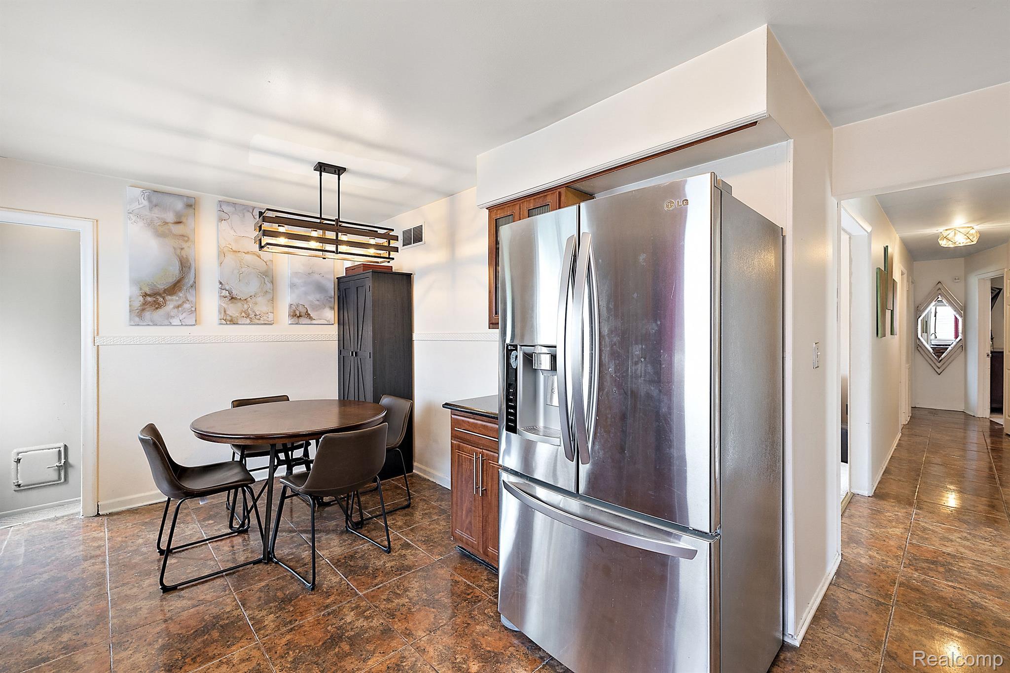 27075 ABERDEEN Street