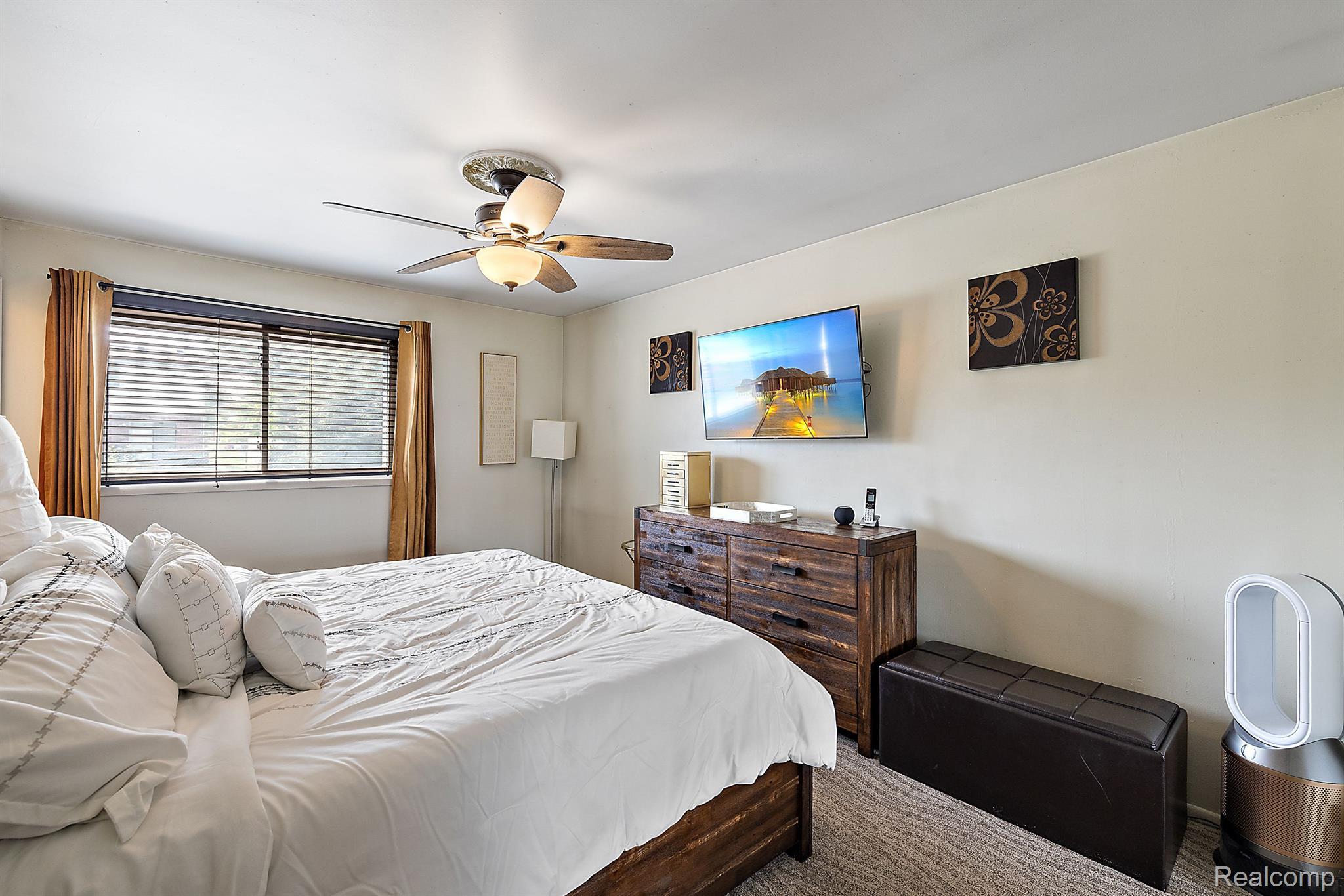 27075 ABERDEEN Street