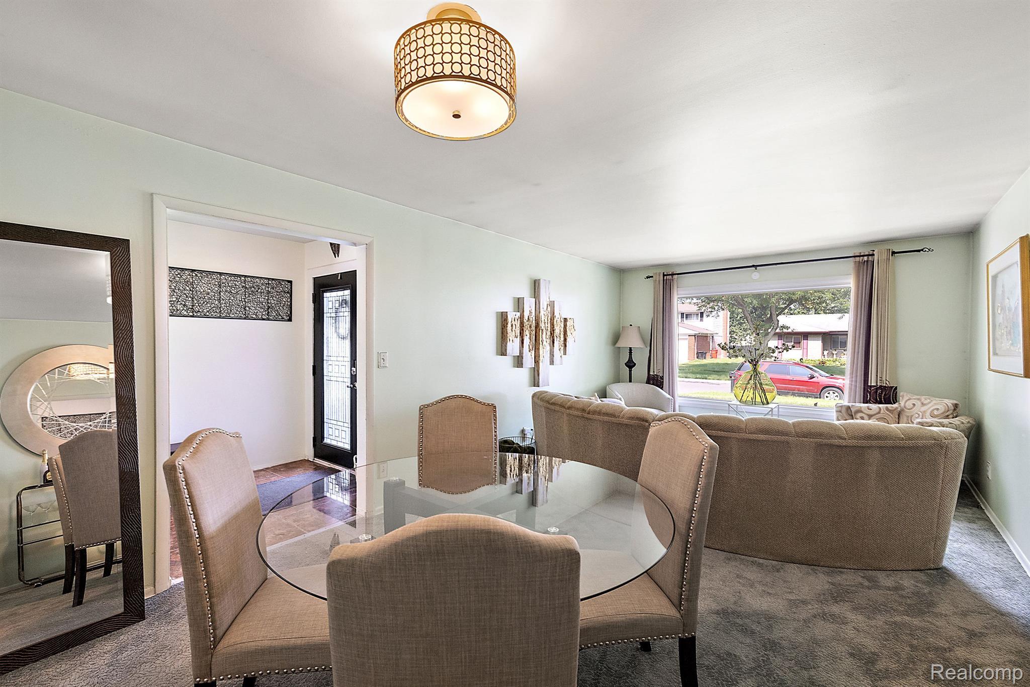 27075 ABERDEEN Street