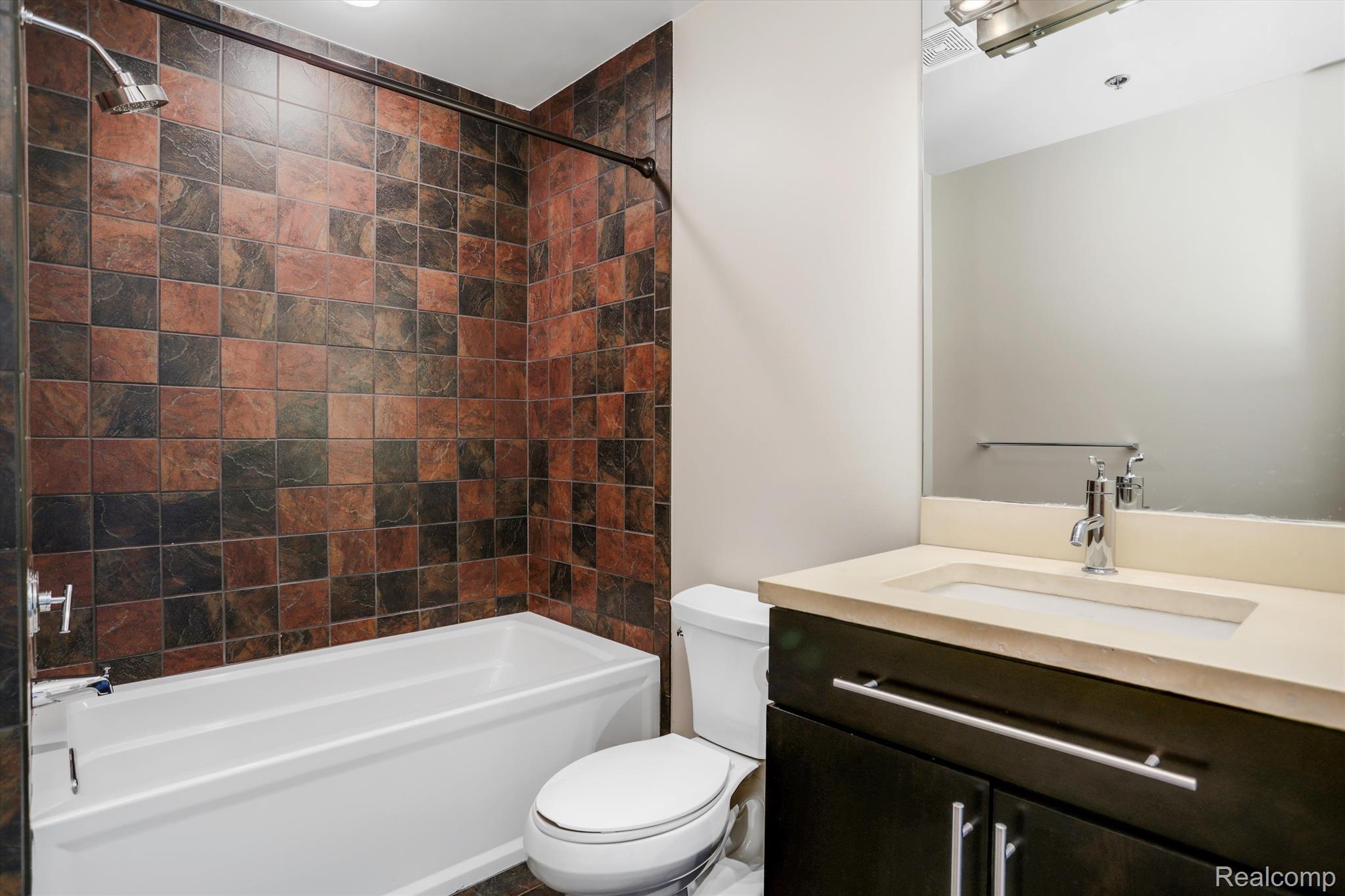 444 W Willis Street Unit: 514