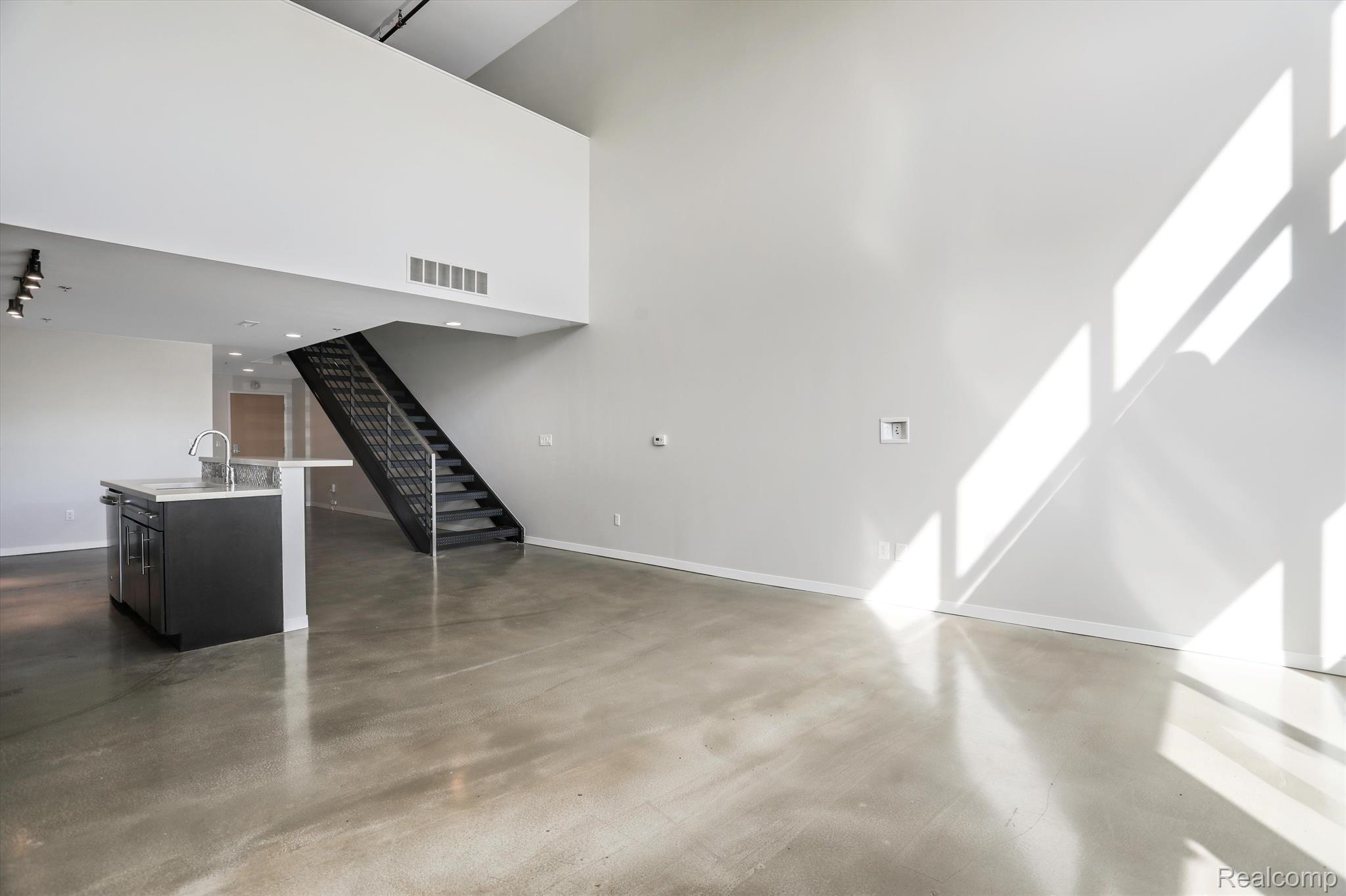 444 W Willis Street Unit: 514