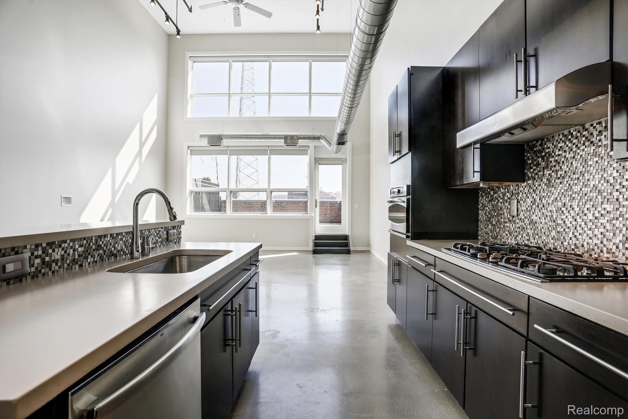 444 W Willis Street Unit: 514