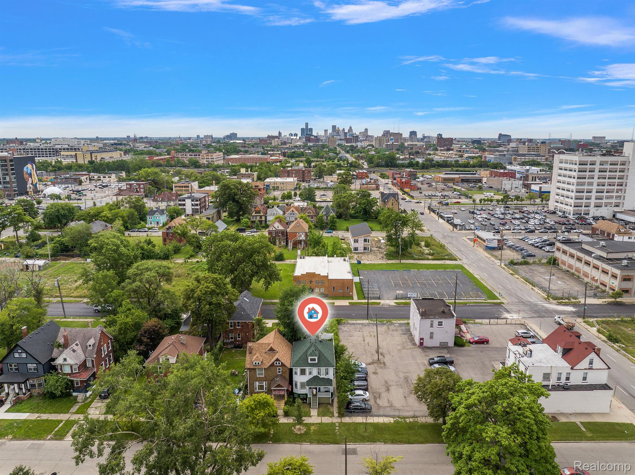 234 E BETHUNE Street