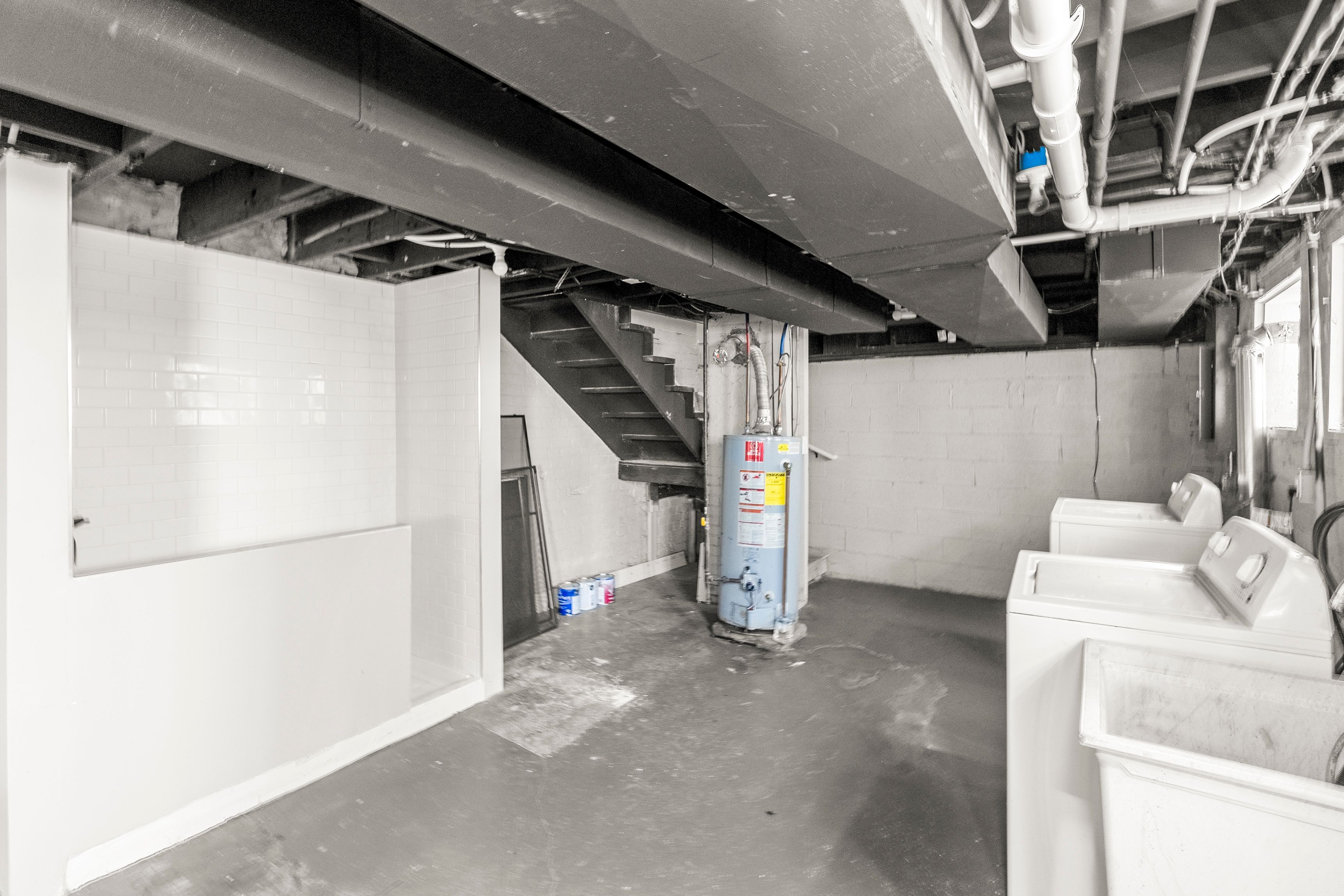 4114 TRUMBULL Street